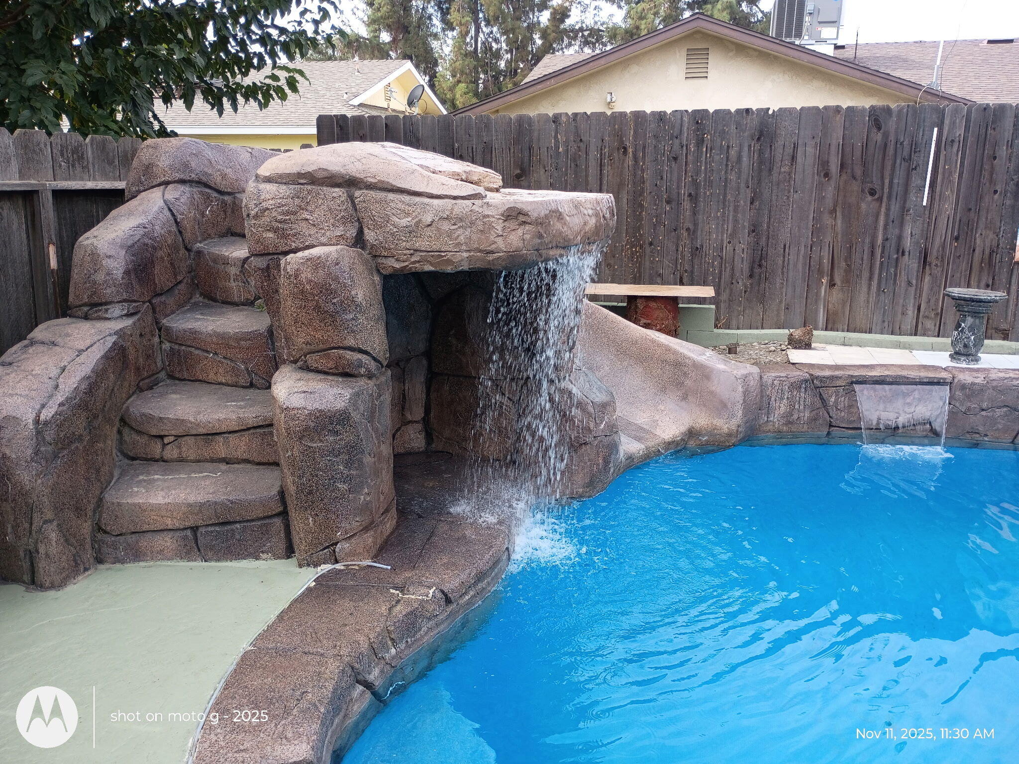 2527 S Linda Vista St, Visalia, CA 93277