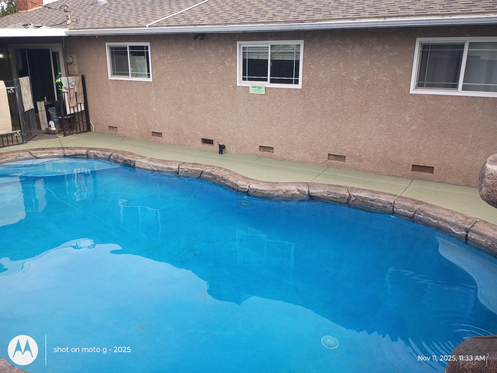 2527 S Linda Vista St, Visalia, CA 93277