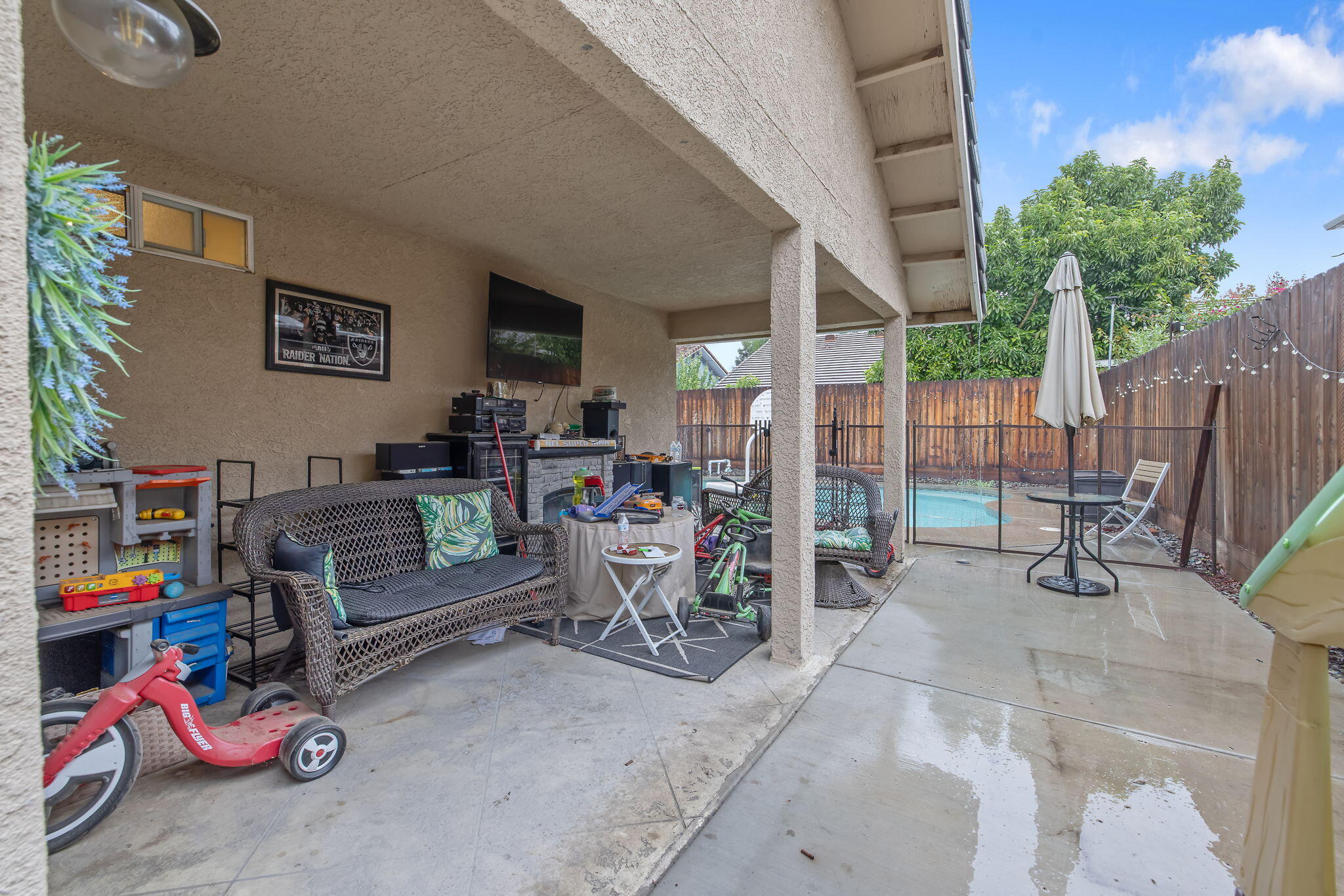 4038 E Sue Ave, Visalia, CA 93292