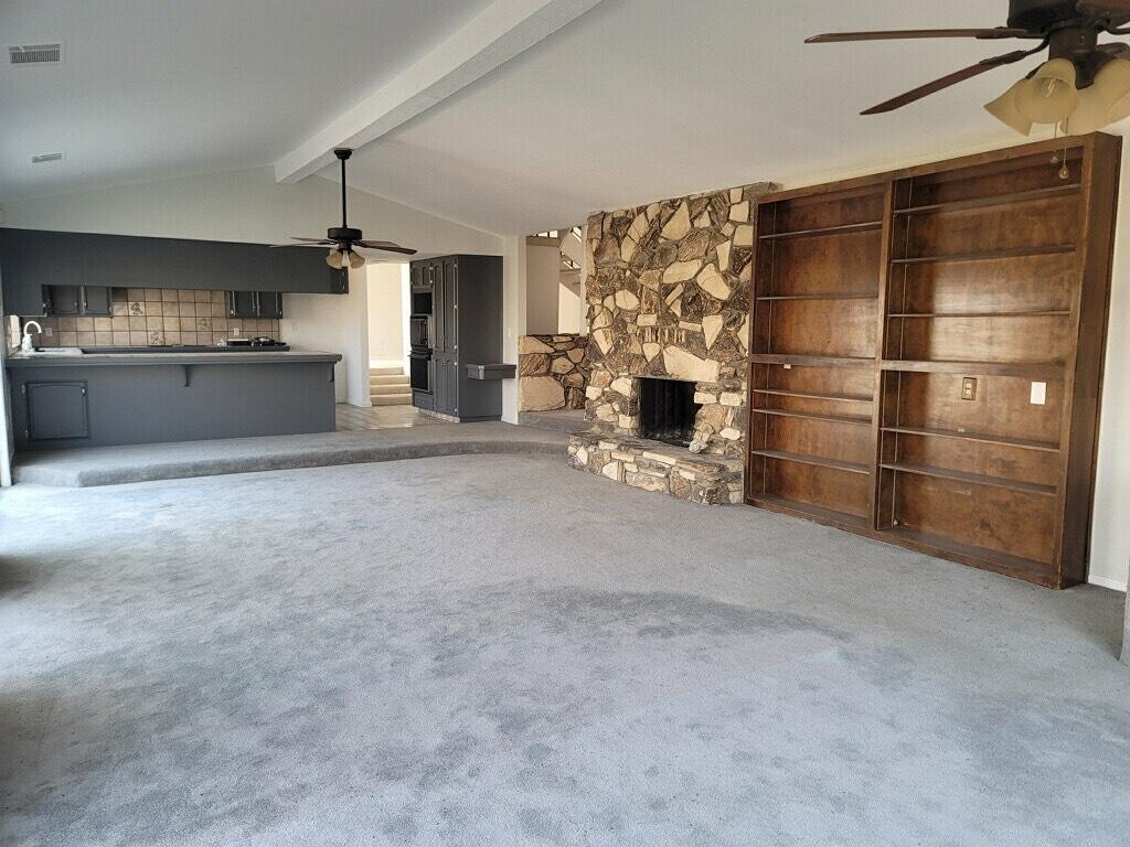 1112 N Scenic Dr, Porterville, CA 93257