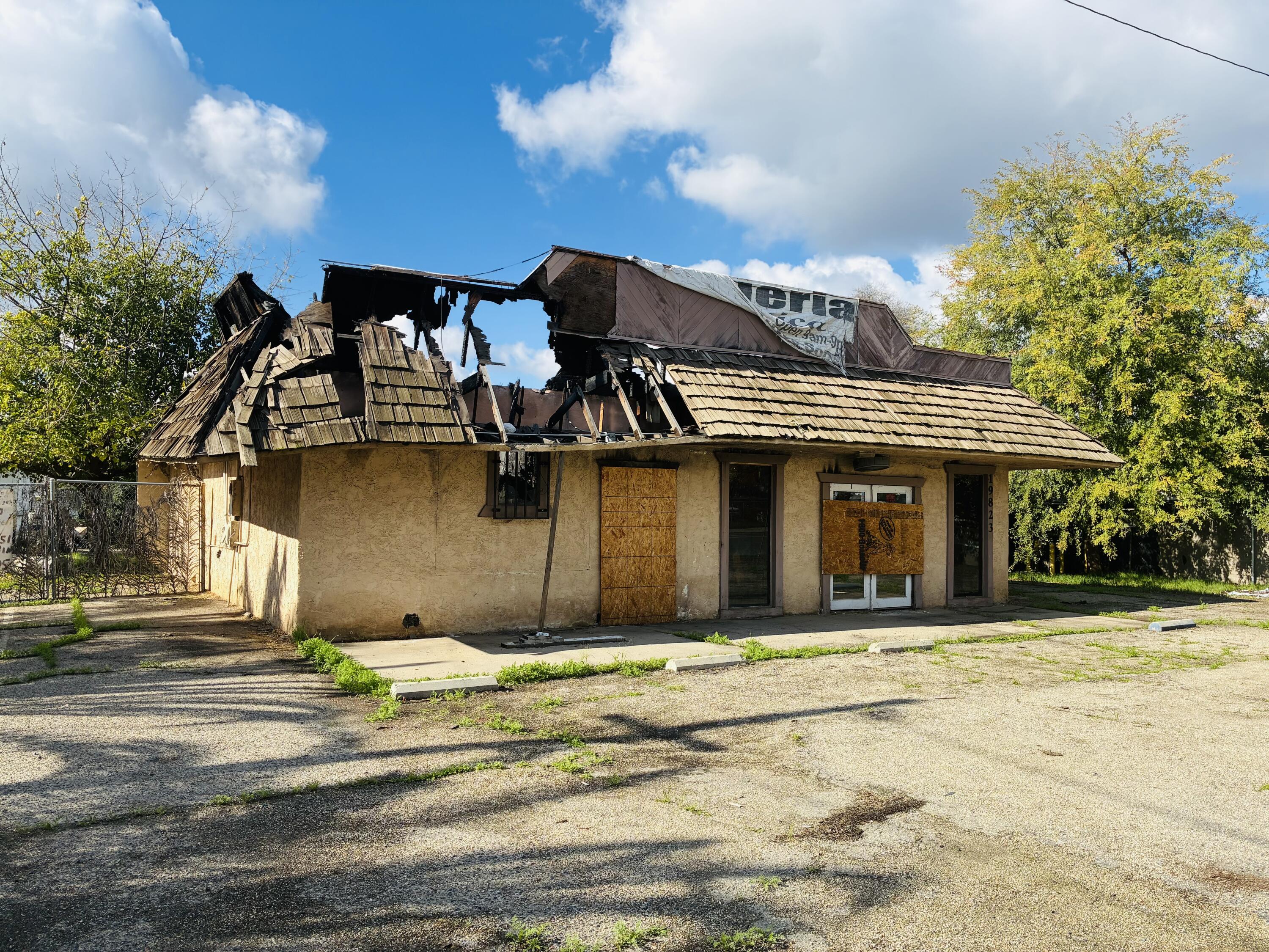 19823 Orange Belt Dr, Strathmore, CA 93267