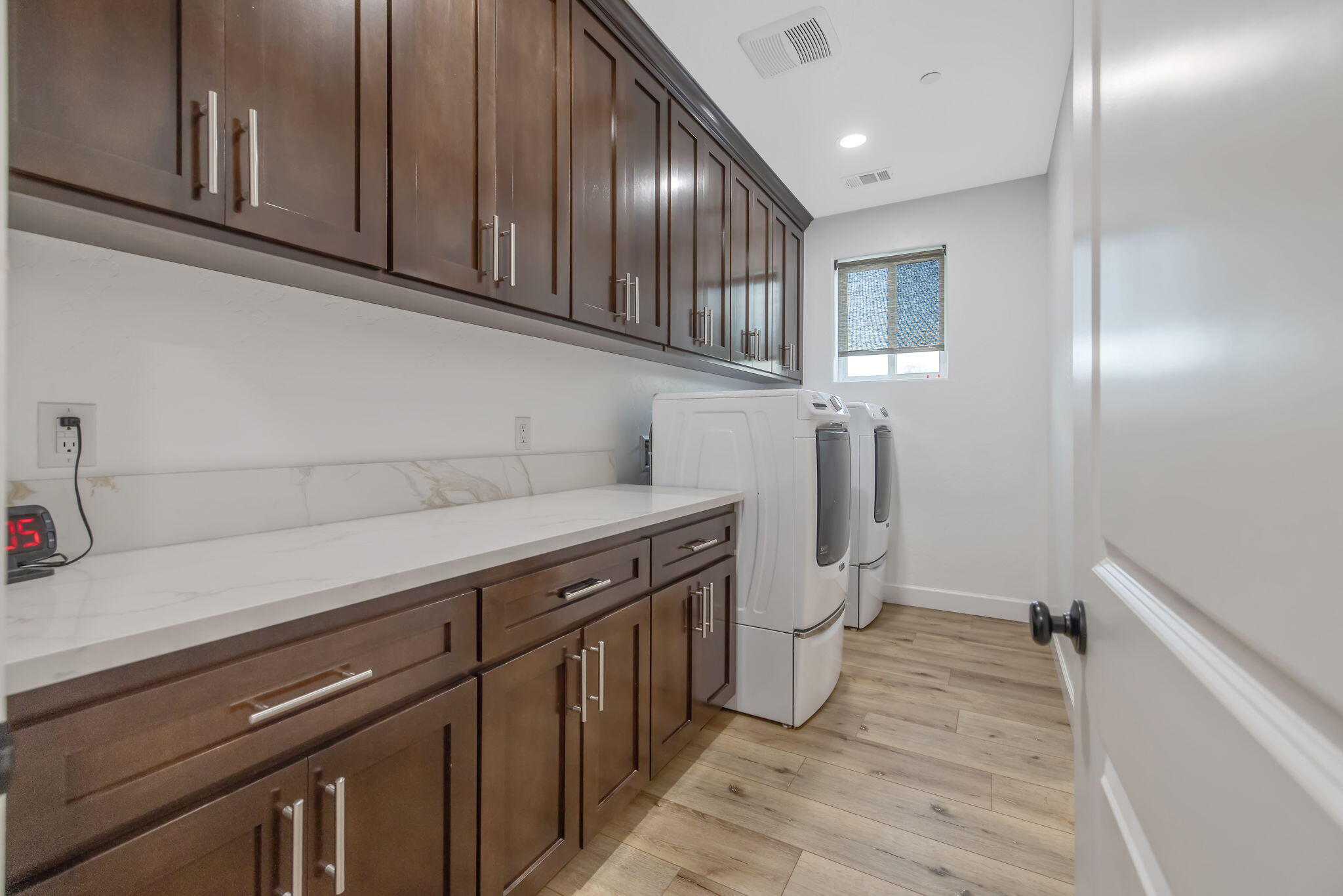 17044 Coyote Dr, Springville, CA 93265