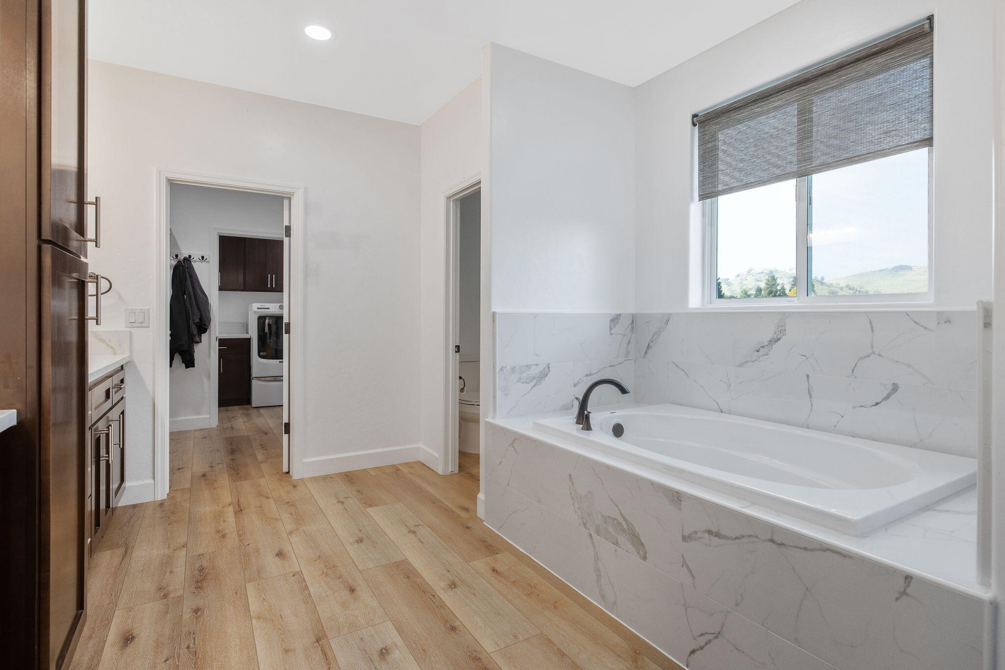 17044 Coyote Dr, Springville, CA 93265