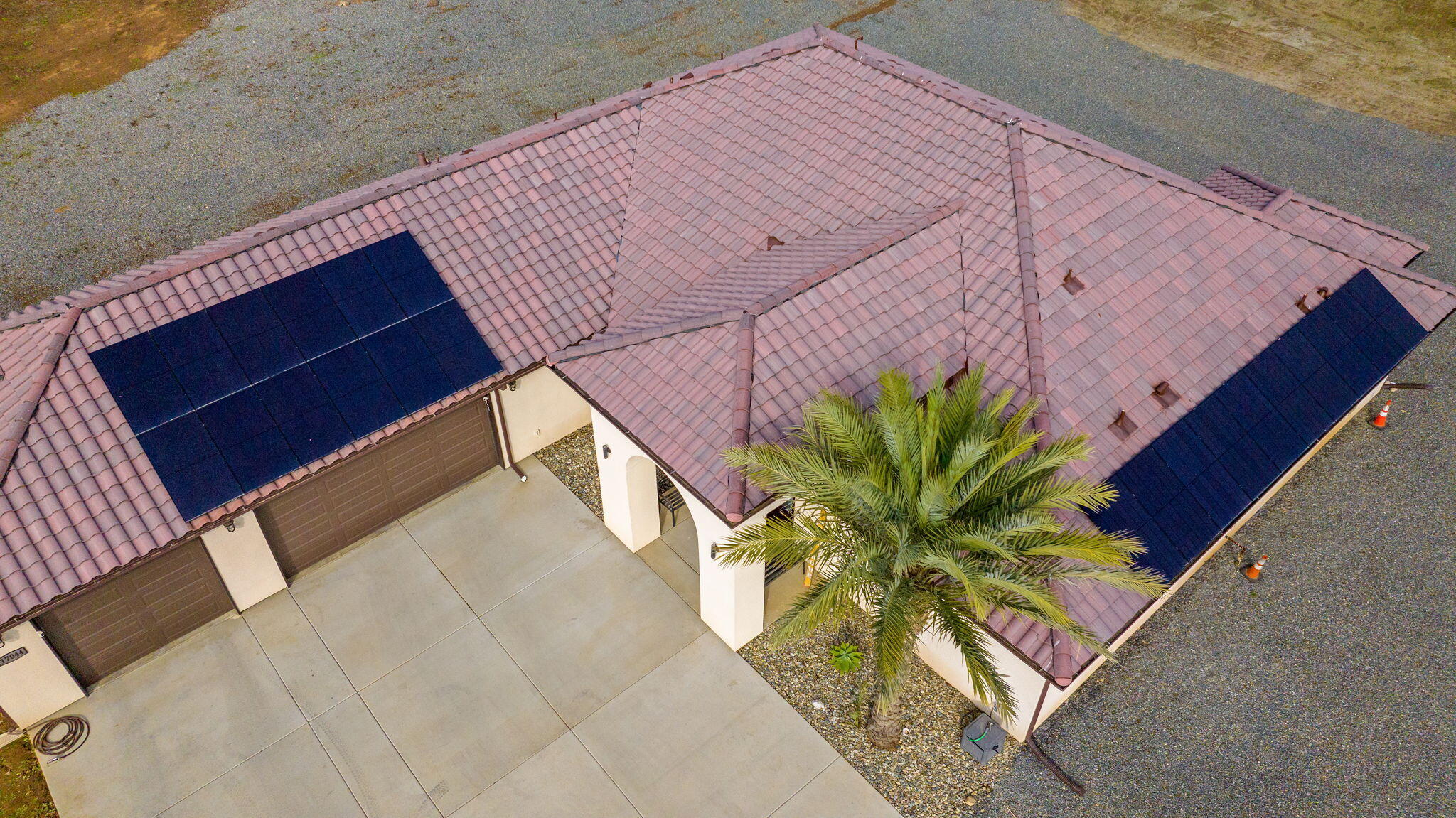 17044 Coyote Dr, Springville, CA 93265