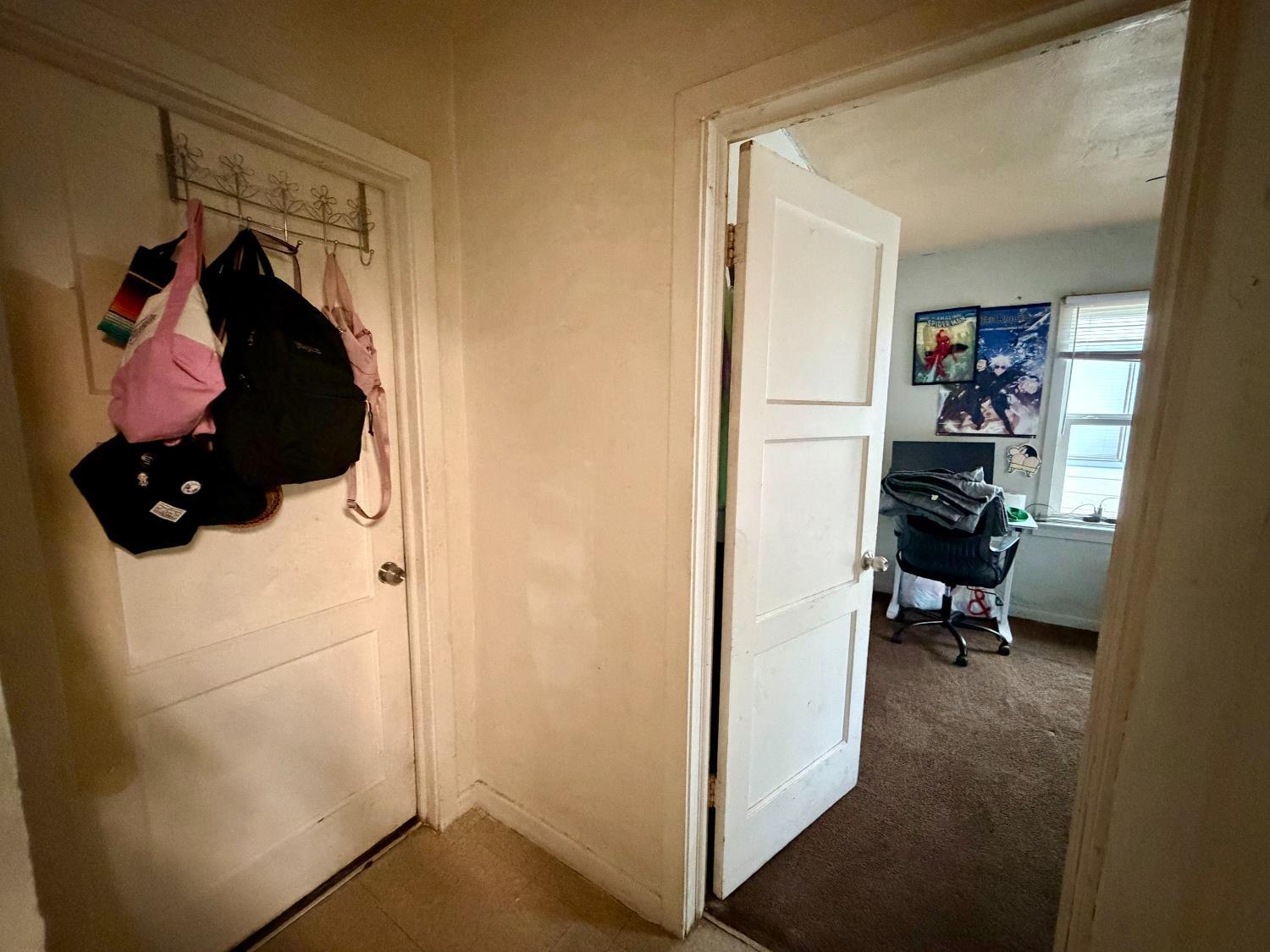 313 S K St, Madera, CA 93637