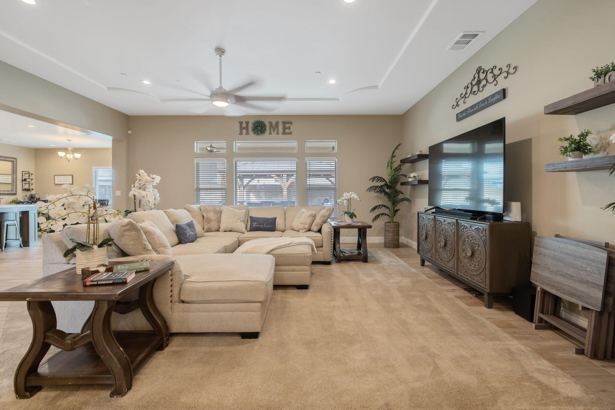 3038 E Beech Ct, Visalia, CA 93292