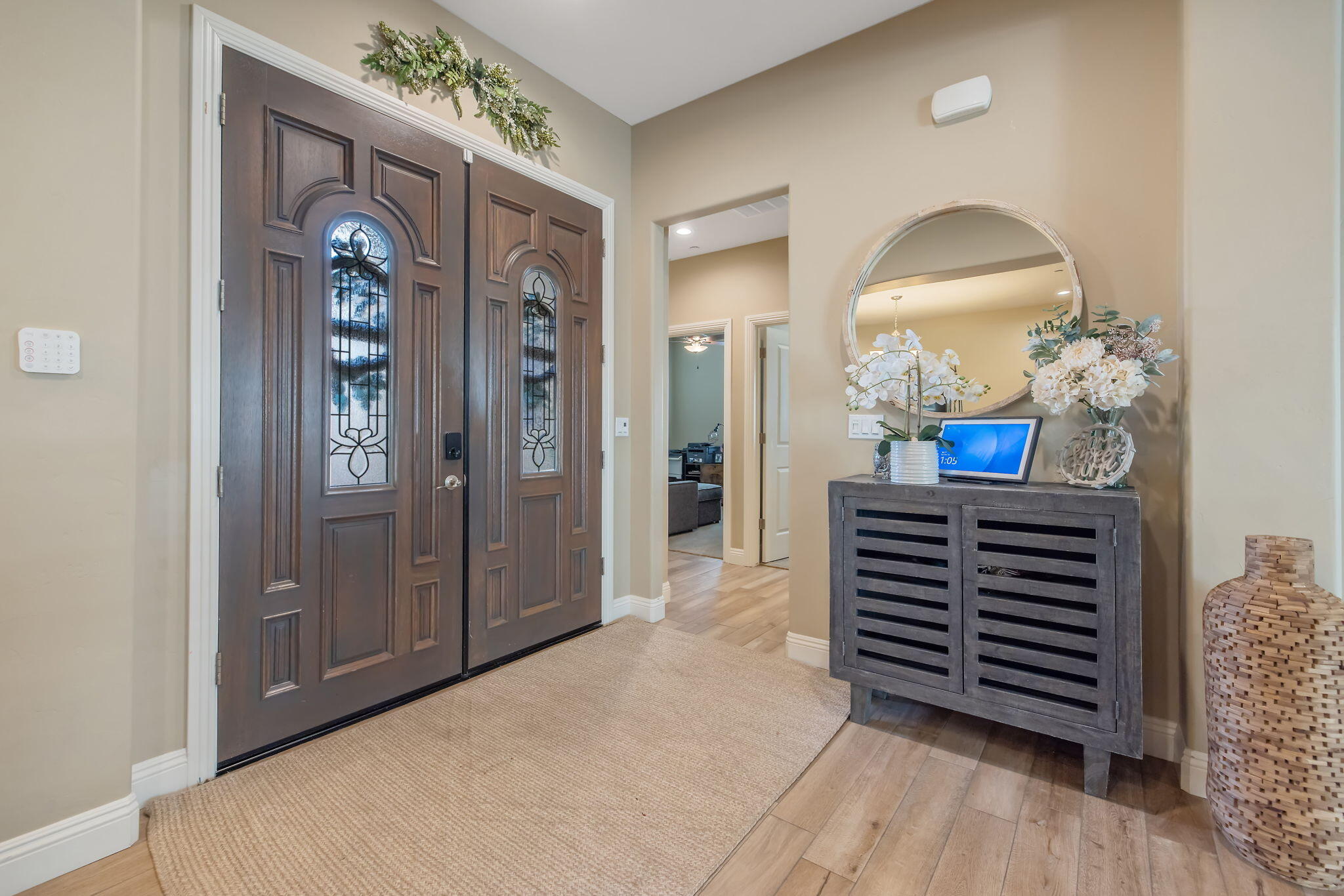 3038 E Beech Ct, Visalia, CA 93292