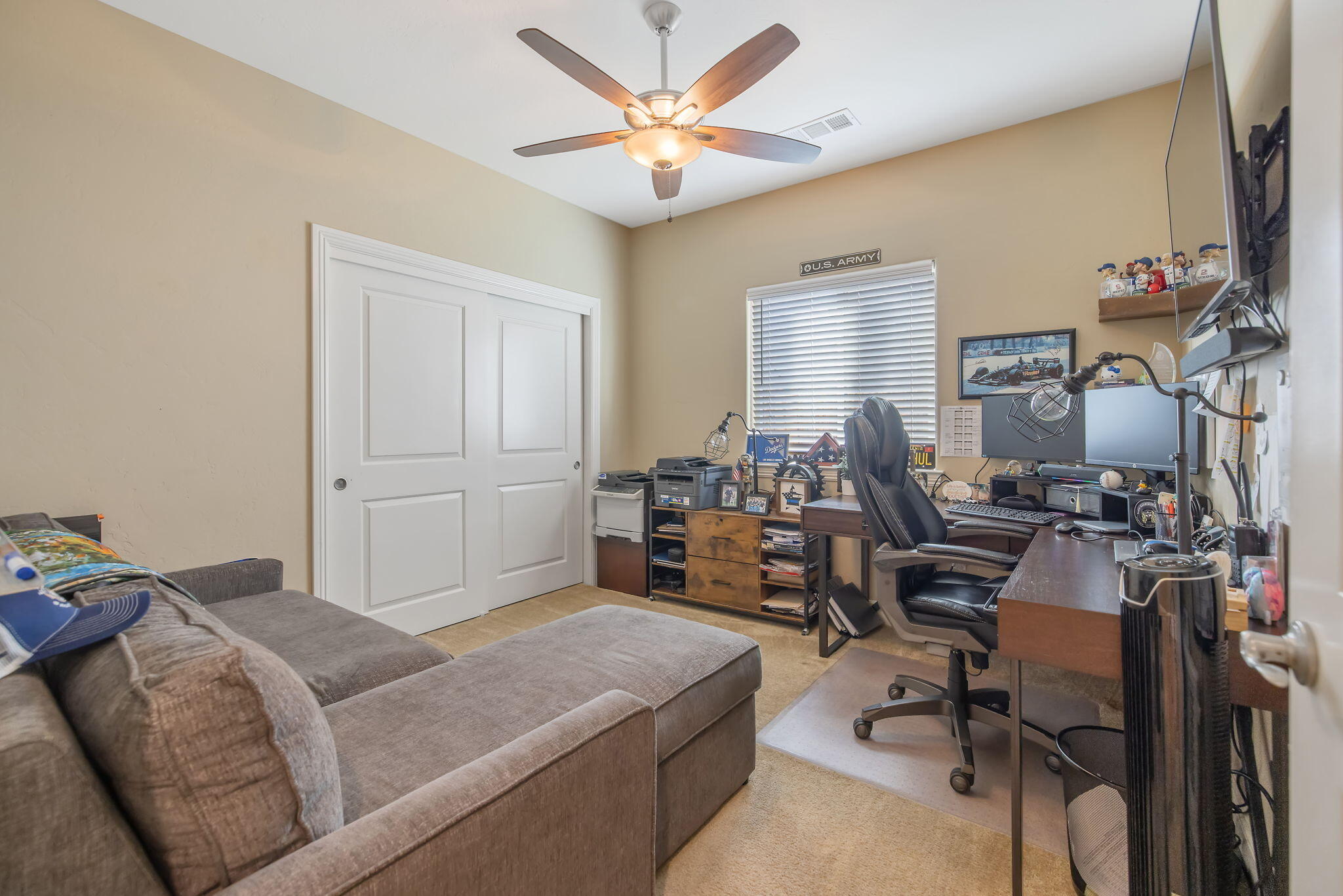 3038 E Beech Ct, Visalia, CA 93292