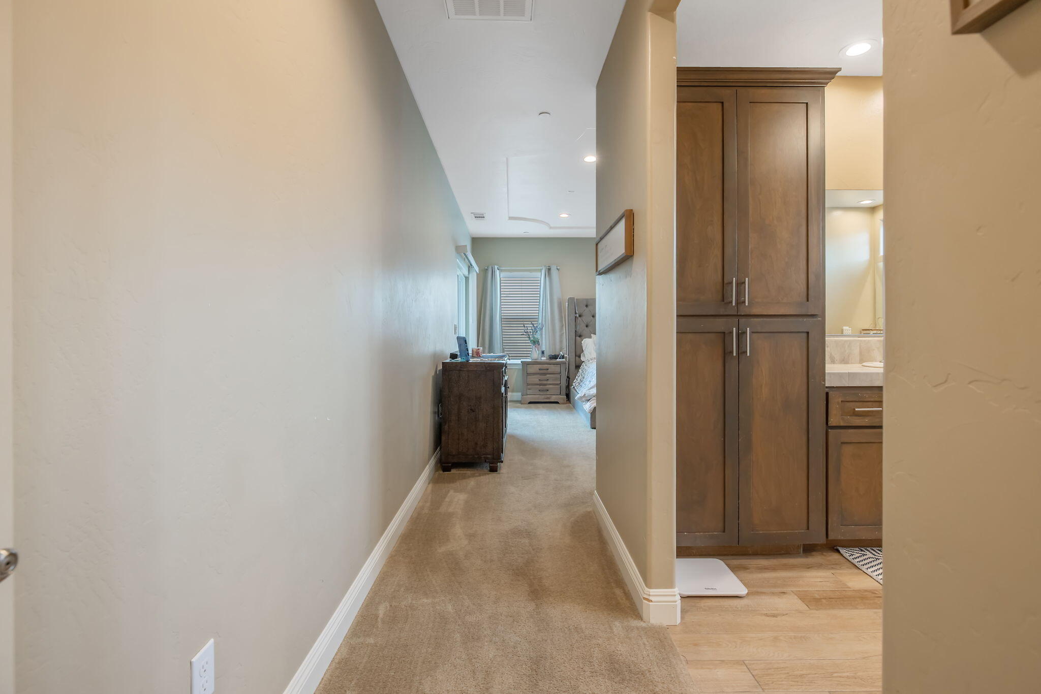 3038 E Beech Ct, Visalia, CA 93292