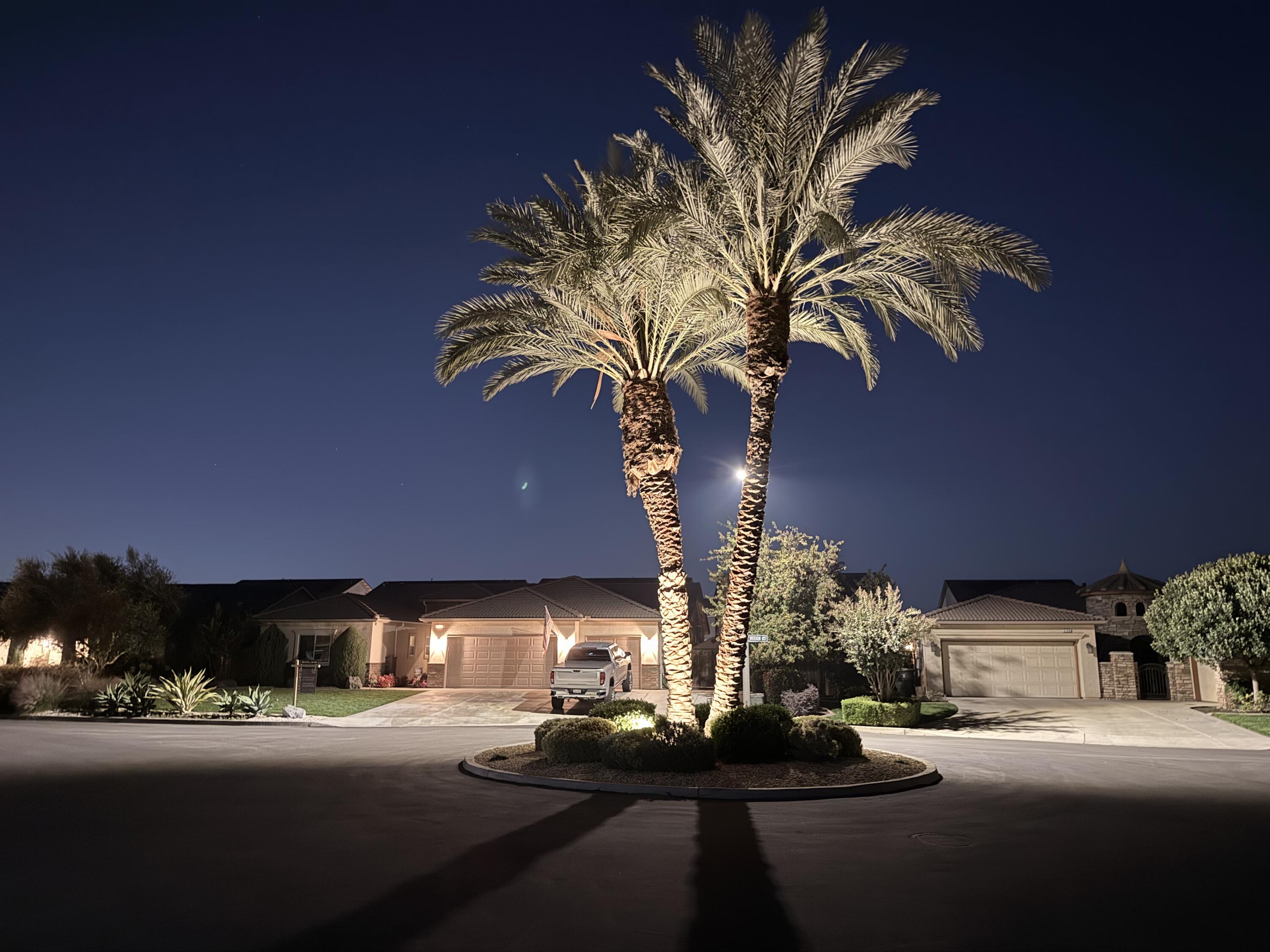 3038 E Beech Ct, Visalia, CA 93292