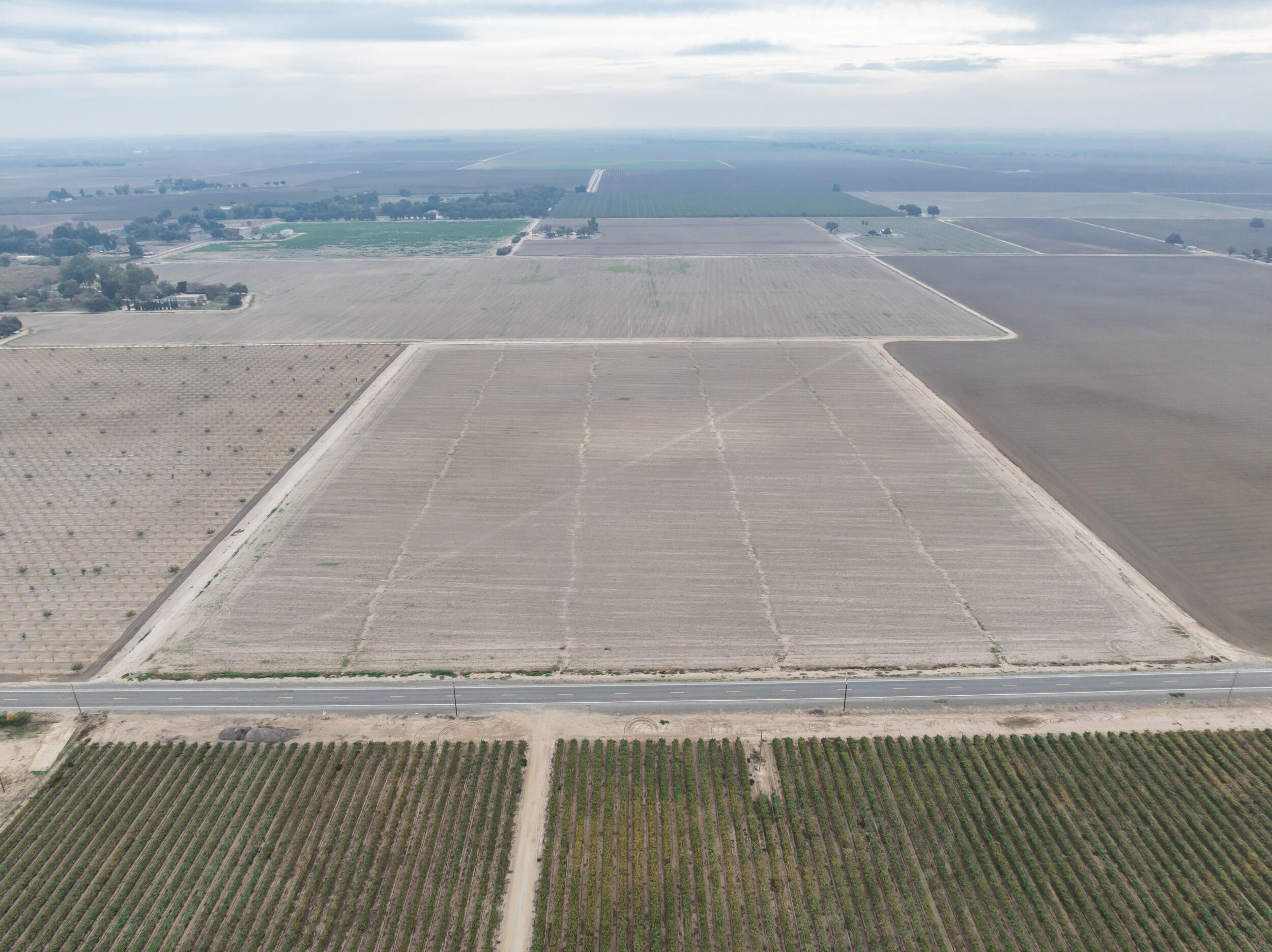 22311 Grangeville Blvd, Lemoore, CA 93245