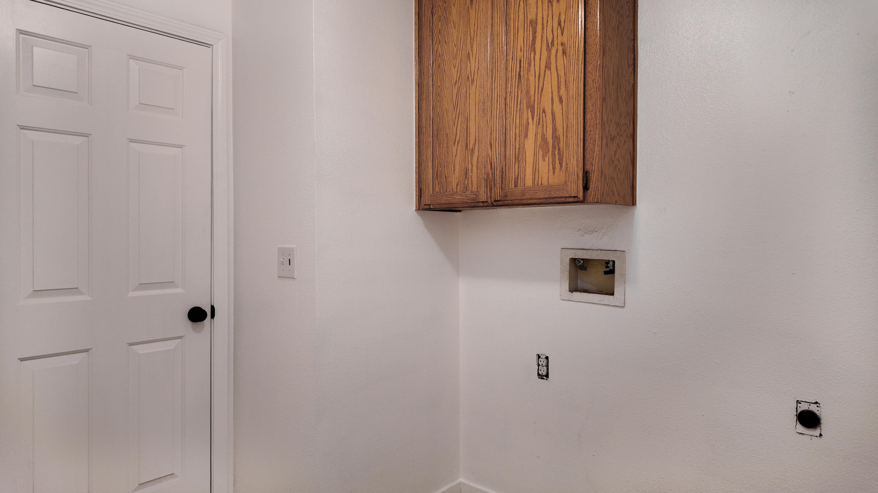 1148 W Orange Ave, Porterville, CA 93257