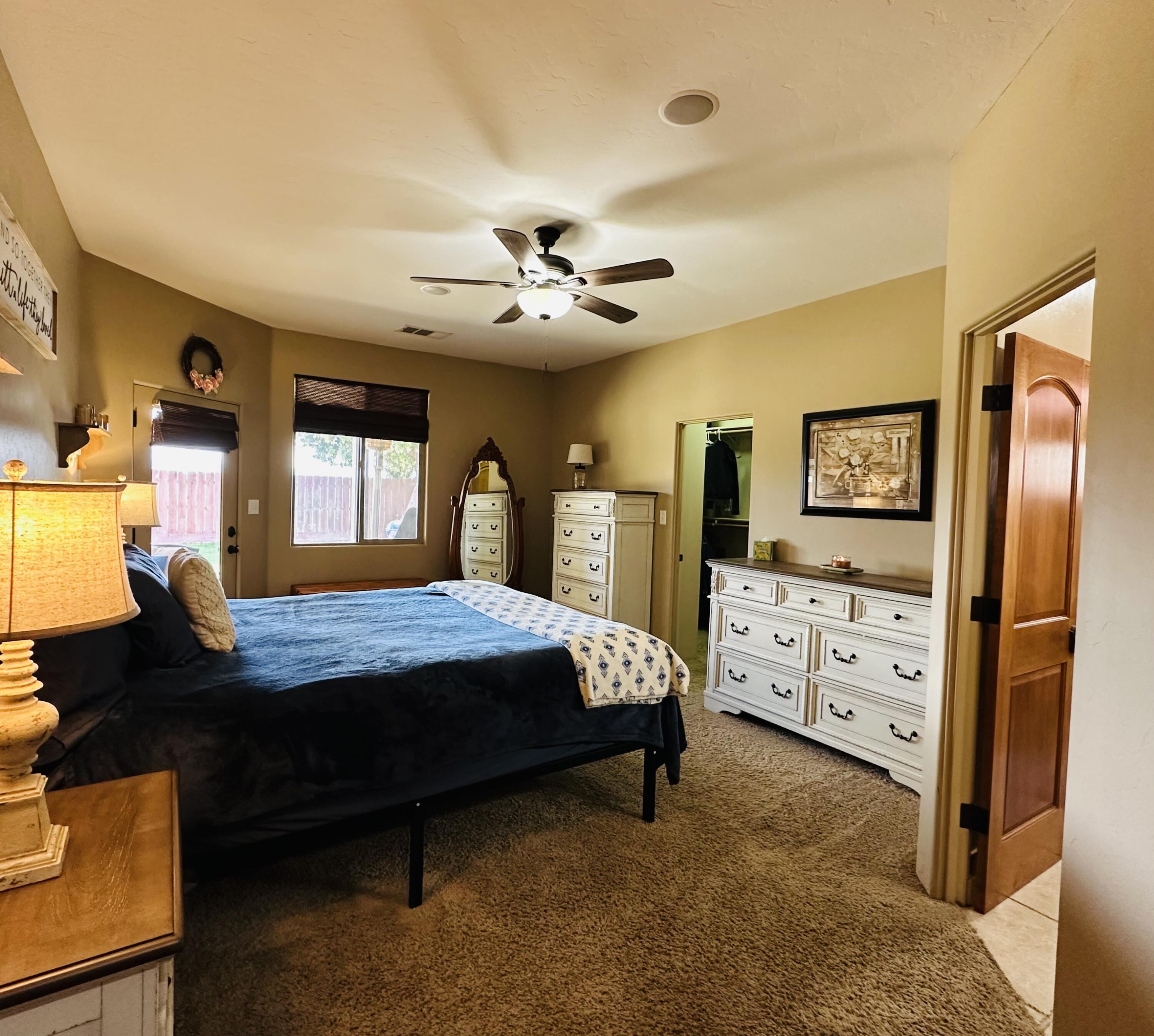 936 N Red Oak St, Porterville, CA 93257