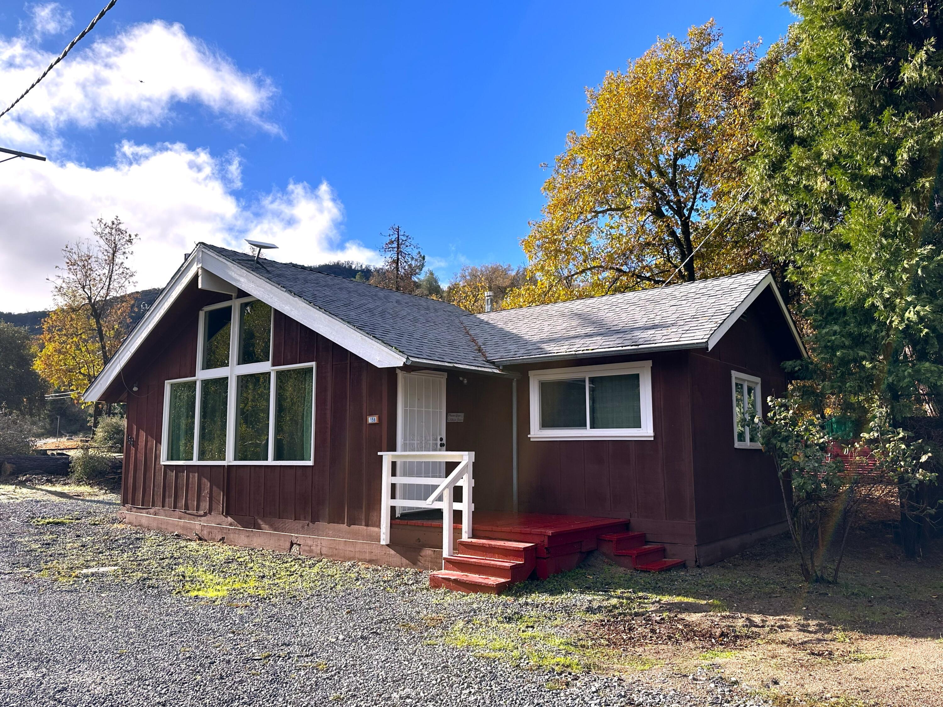 156 Capinero Dr, California Hot Springs, CA 93207