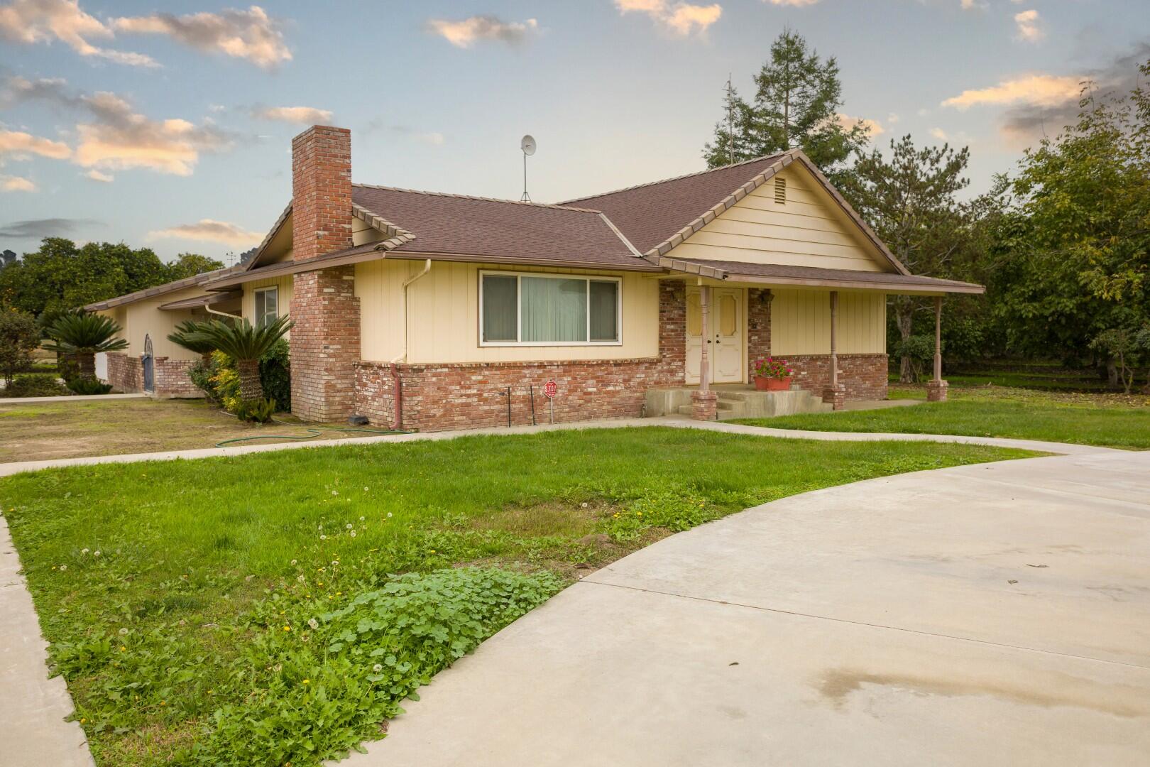 18200 Oklahoma Ave, Strathmore, CA 93267