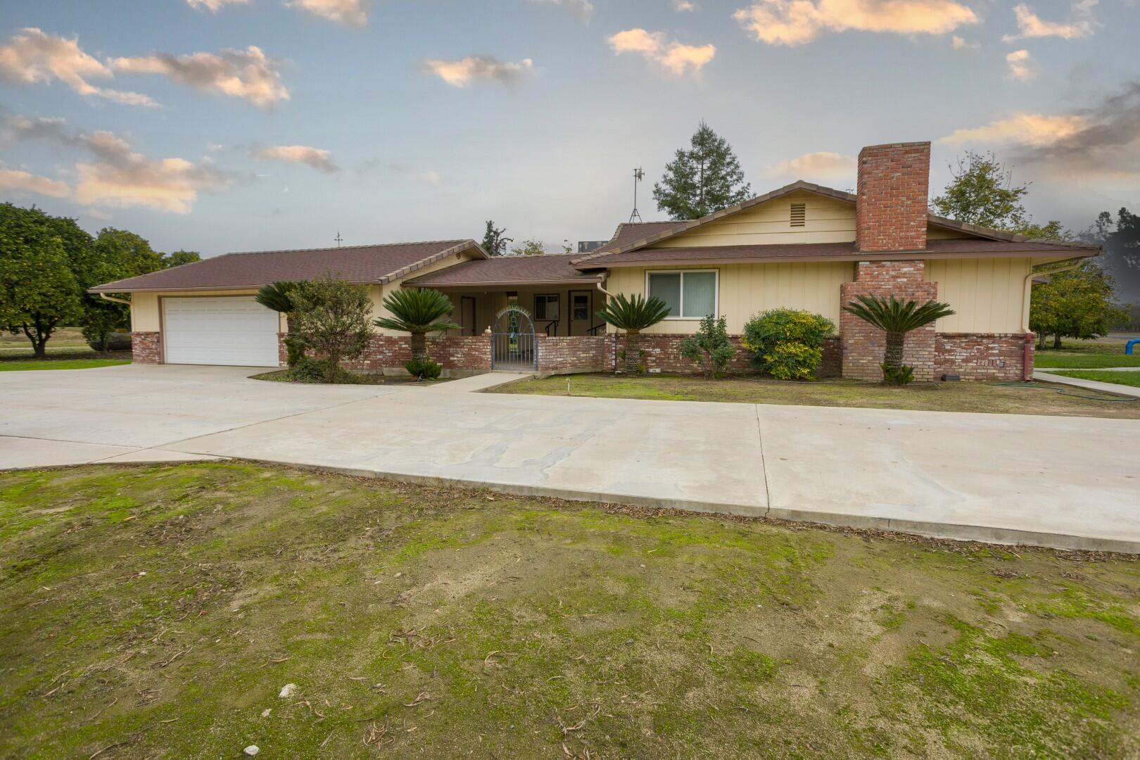 18200 Oklahoma Ave, Strathmore, CA 93267