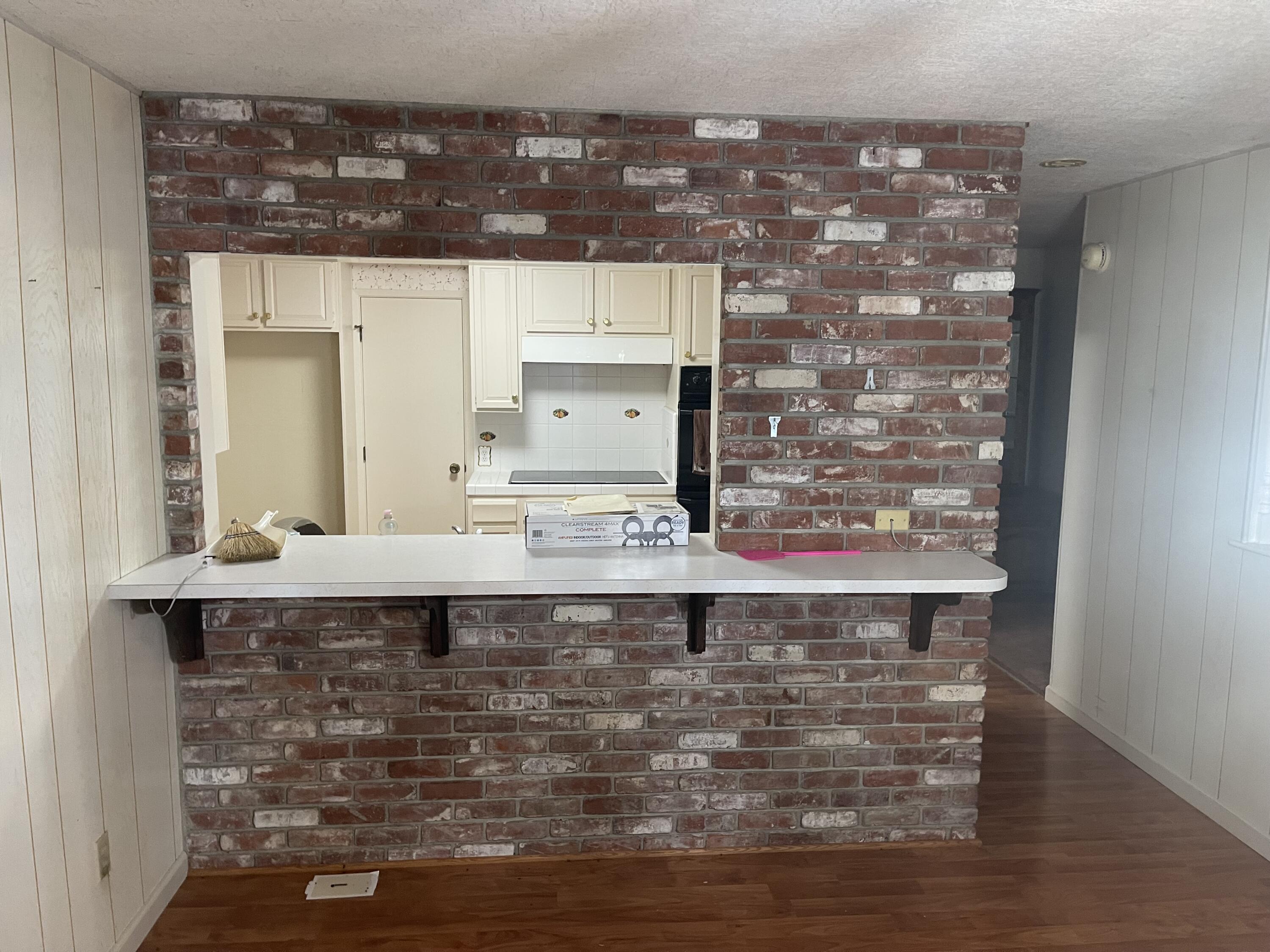 18200 Oklahoma Ave, Strathmore, CA 93267