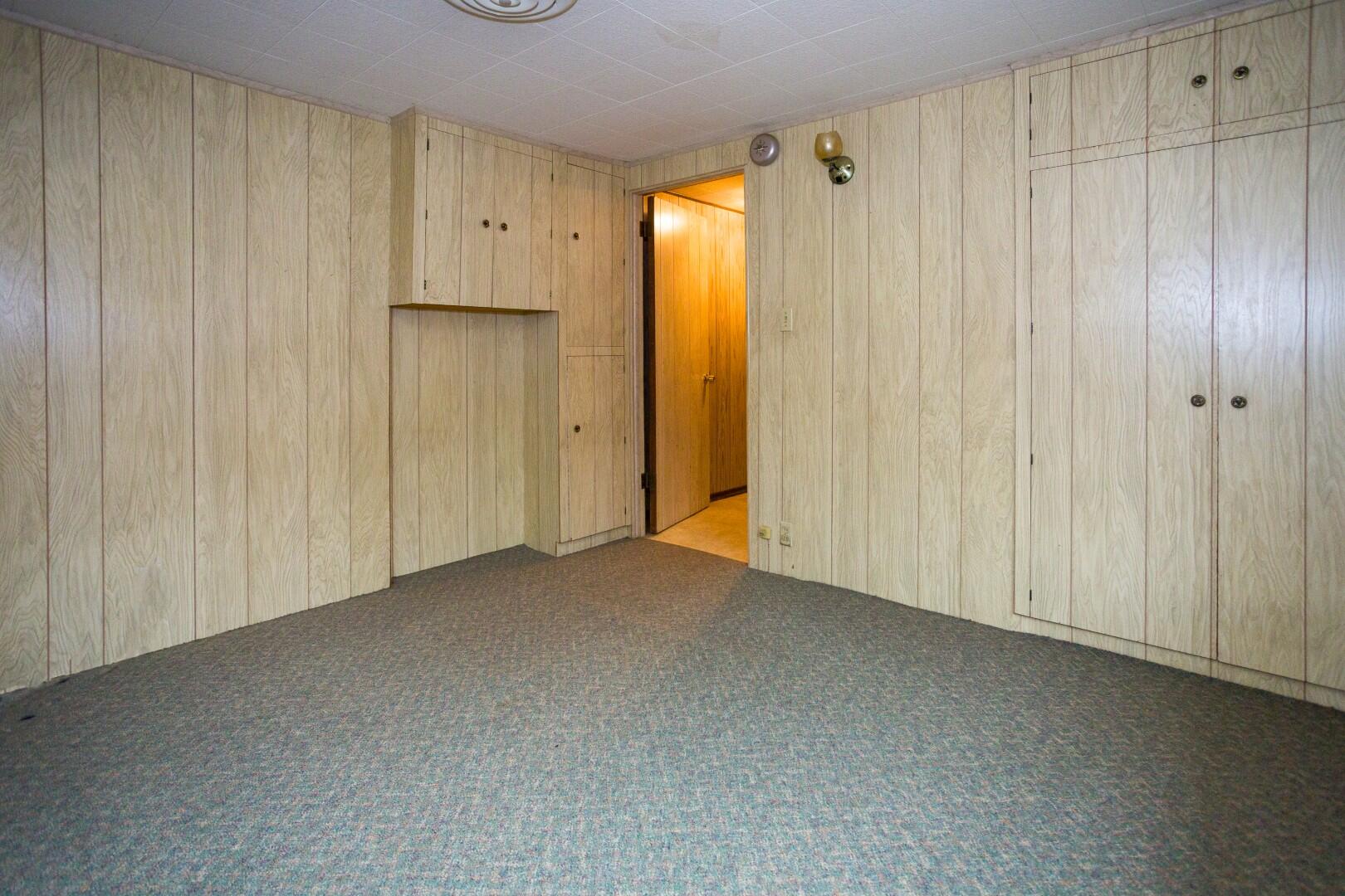 18200 Oklahoma Ave, Strathmore, CA 93267