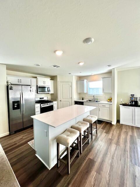 619 W Bravo Ave Ave, Woodlake, CA 93286