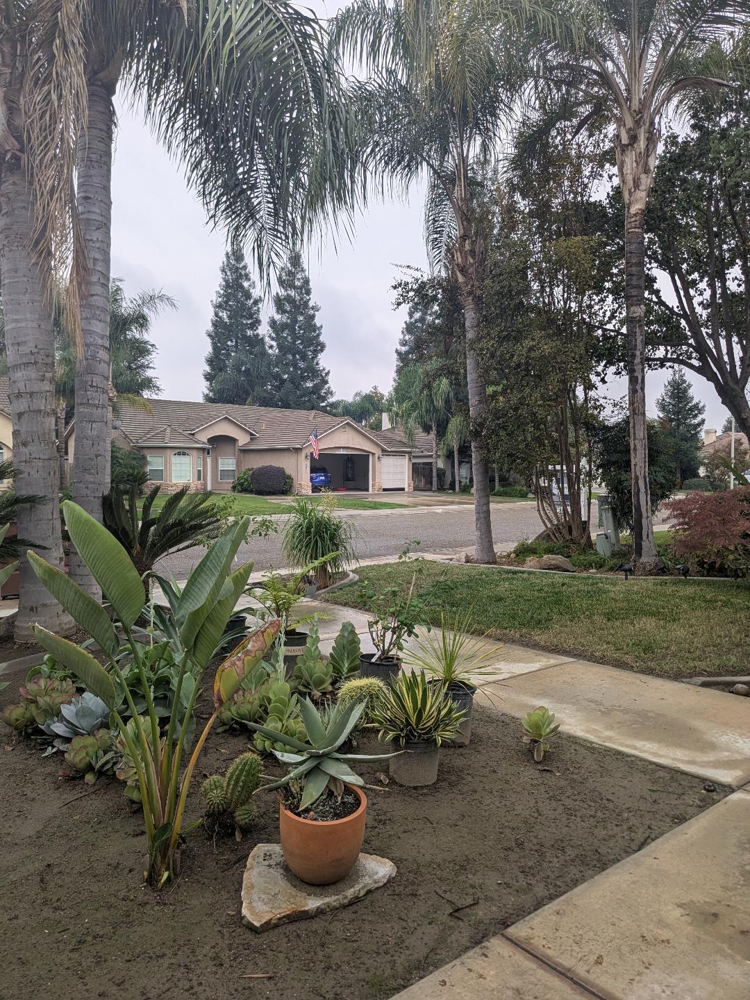 4600 W Grove Ave, Visalia, CA 93291