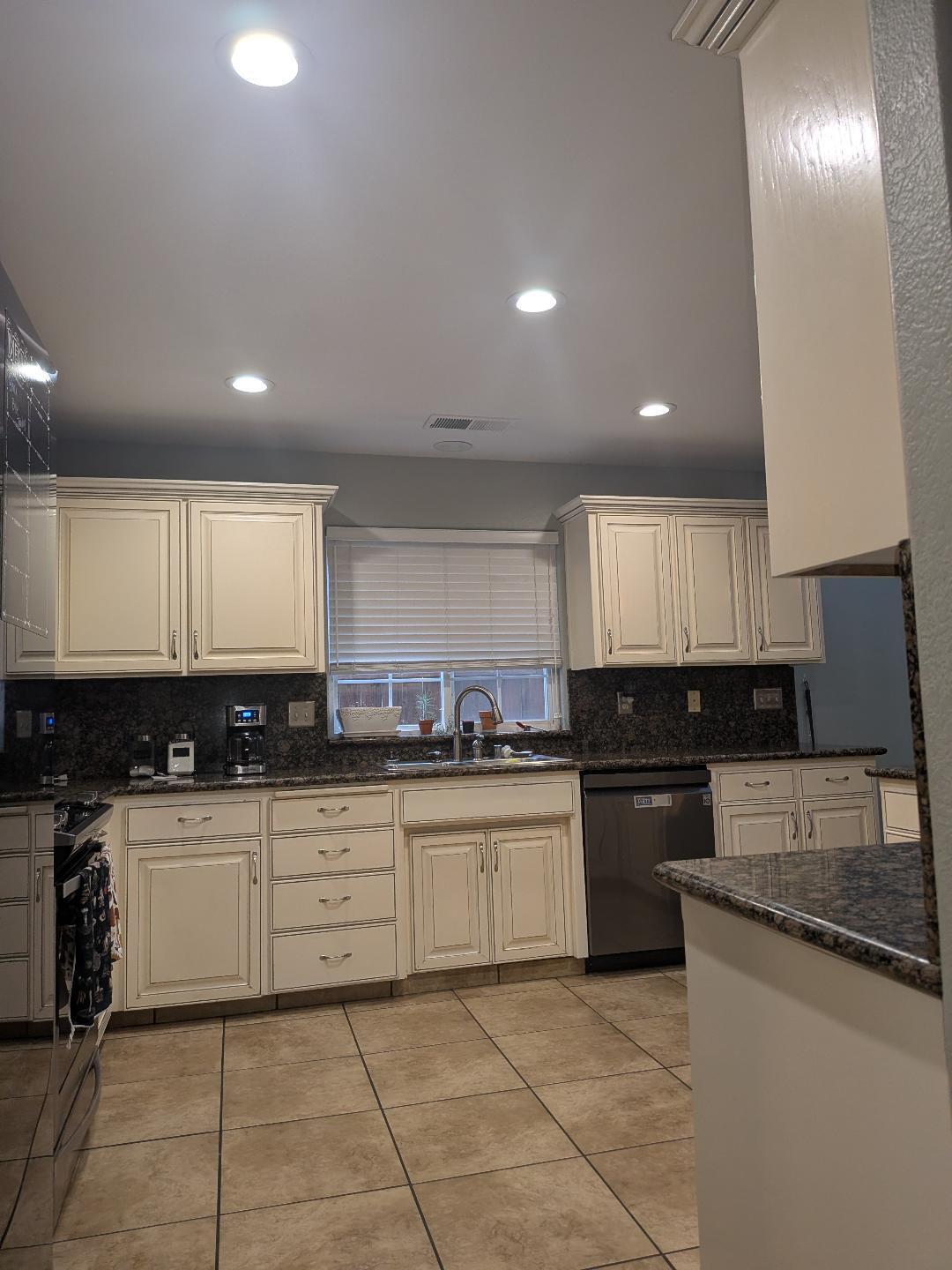 4600 W Grove Ave, Visalia, CA 93291