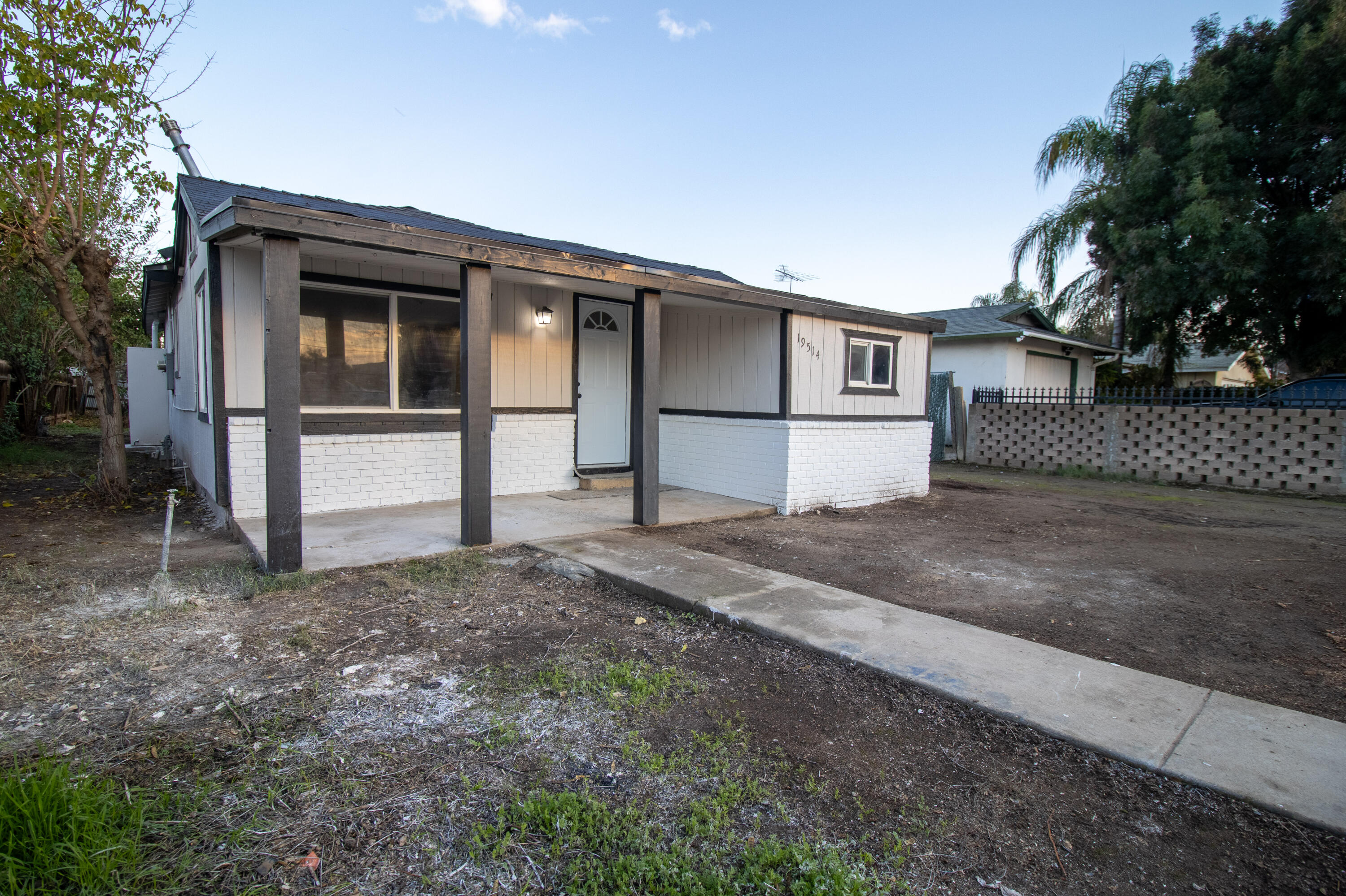 19514 Rd 230, Strathmore, CA 93267