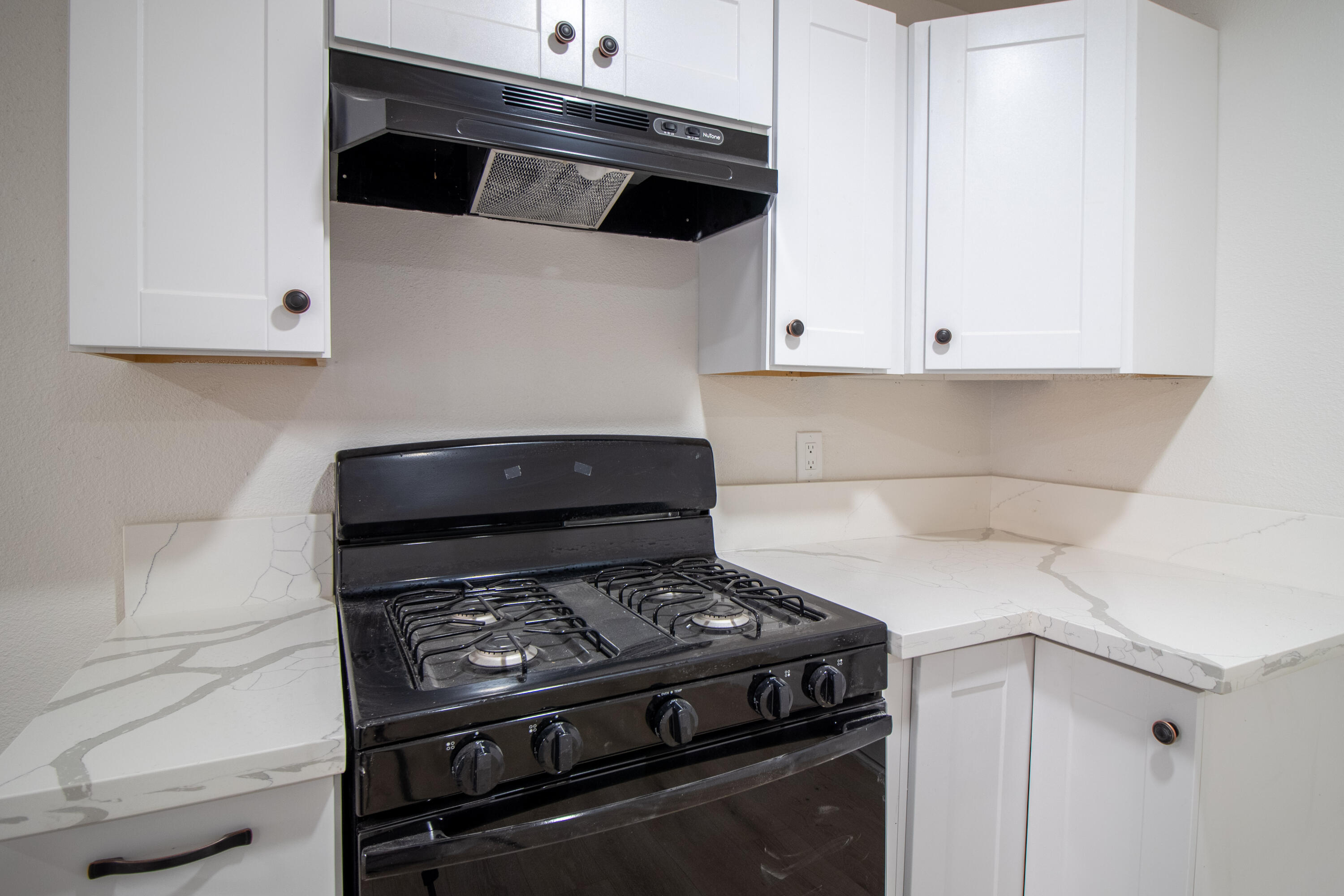 19514 Rd 230, Strathmore, CA 93267