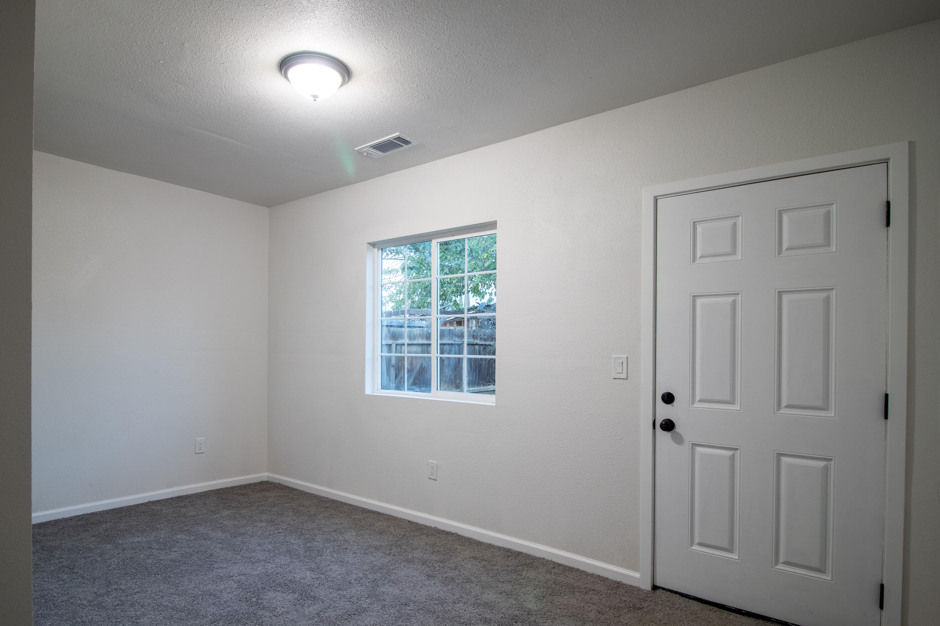 19514 Rd 230, Strathmore, CA 93267