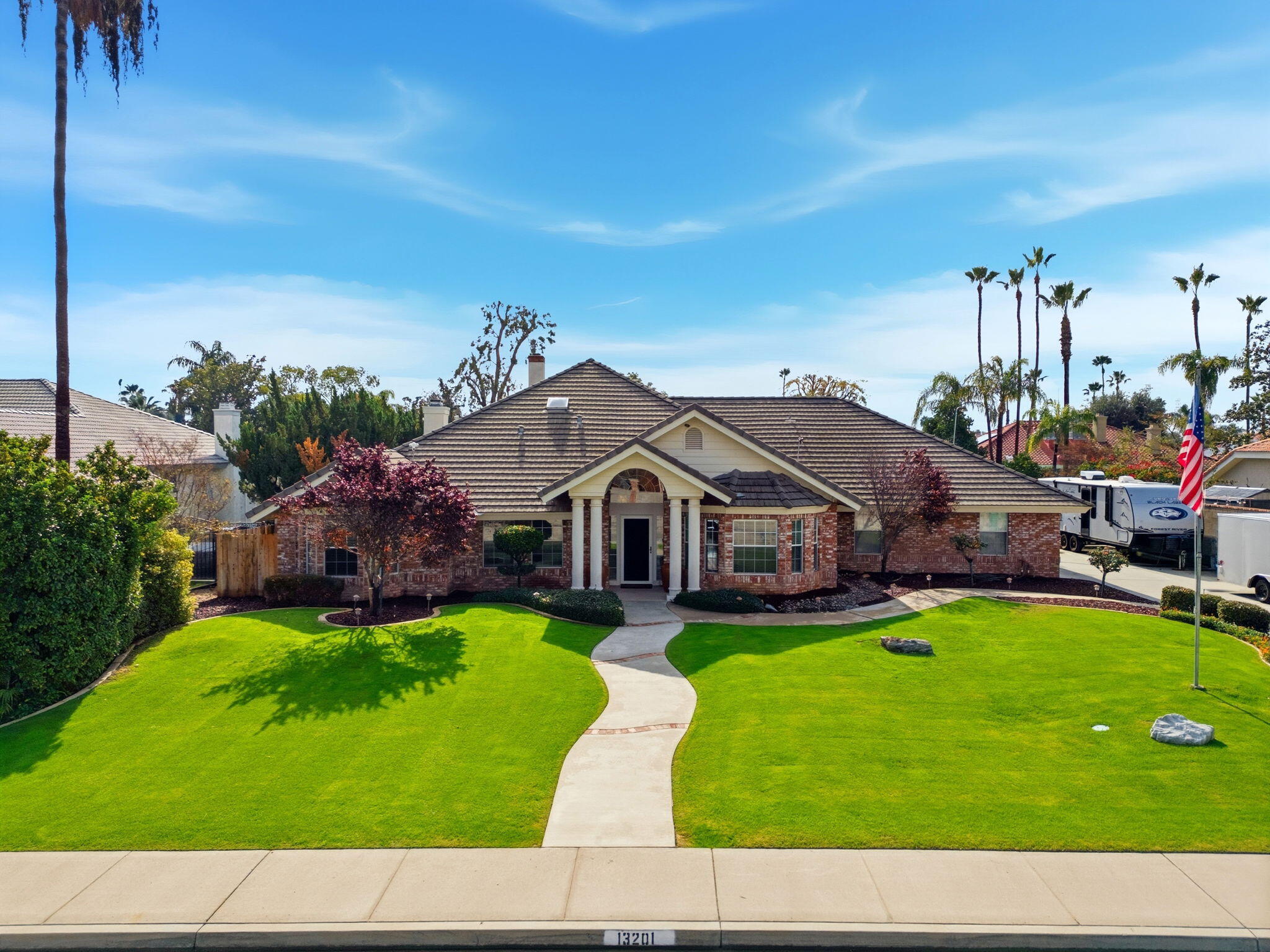 13201 Meacham, Bakersfield, CA 93314