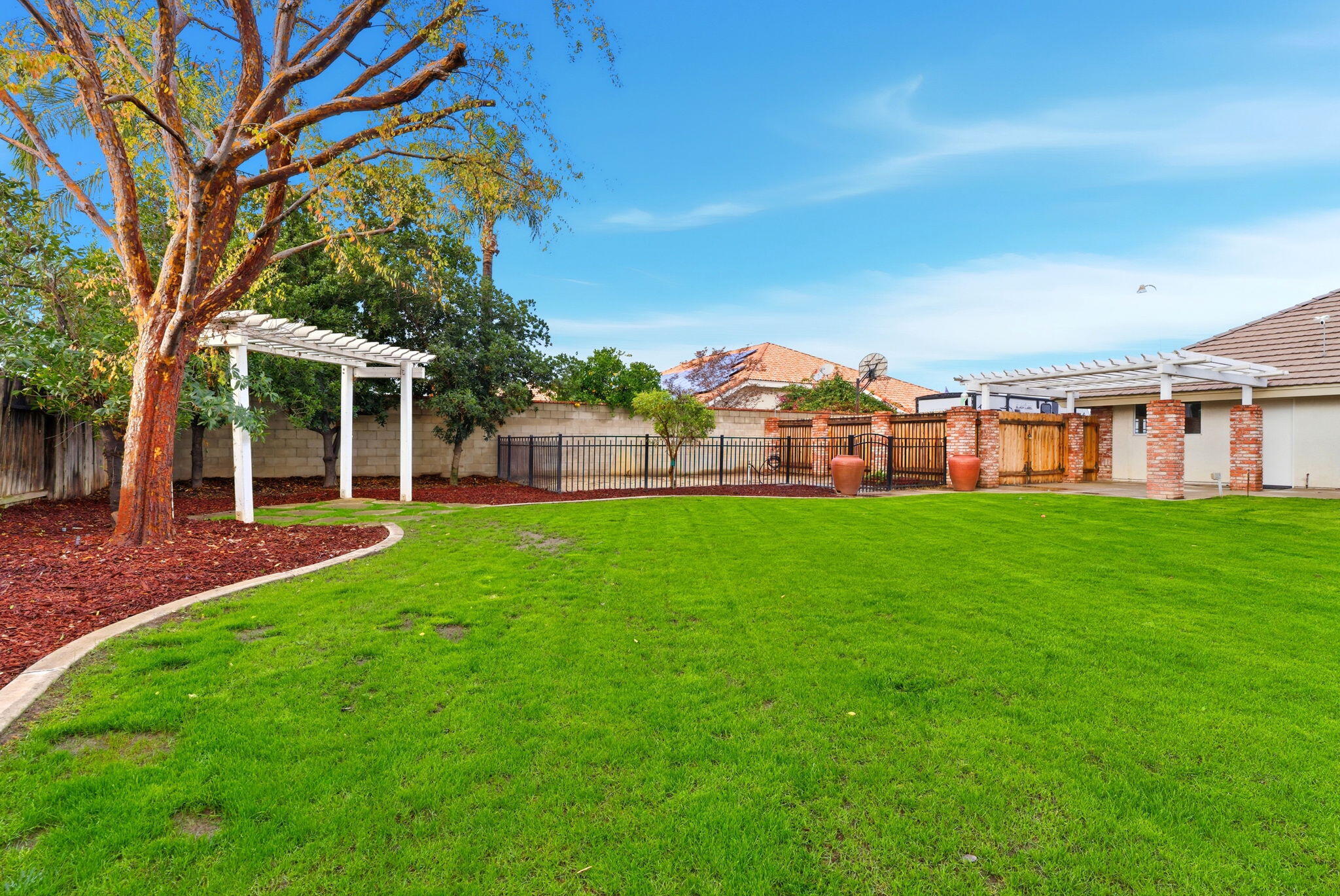 13201 Meacham, Bakersfield, CA 93314