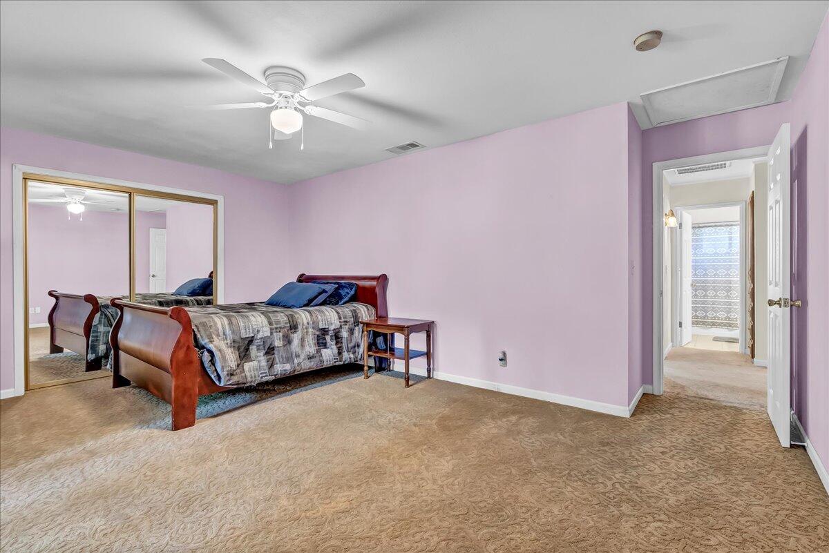 45 Lyon Ave, Sanger, CA 93657