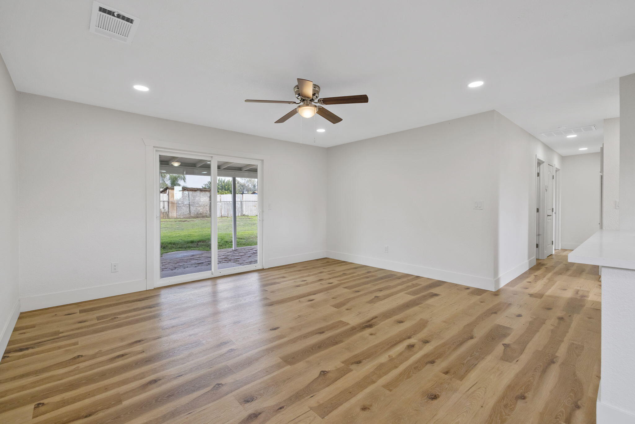 7122 Ave. 306, Visalia, CA 93291