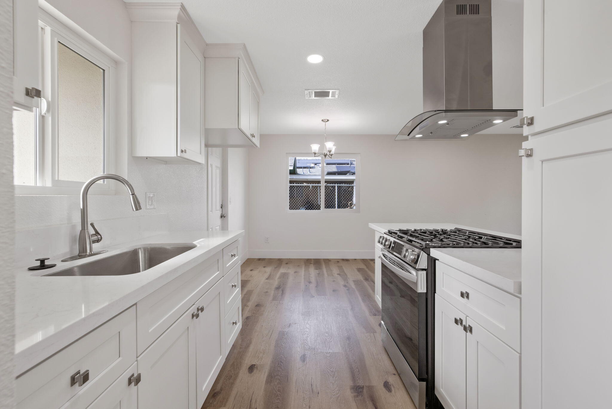 7122 Ave. 306, Visalia, CA 93291