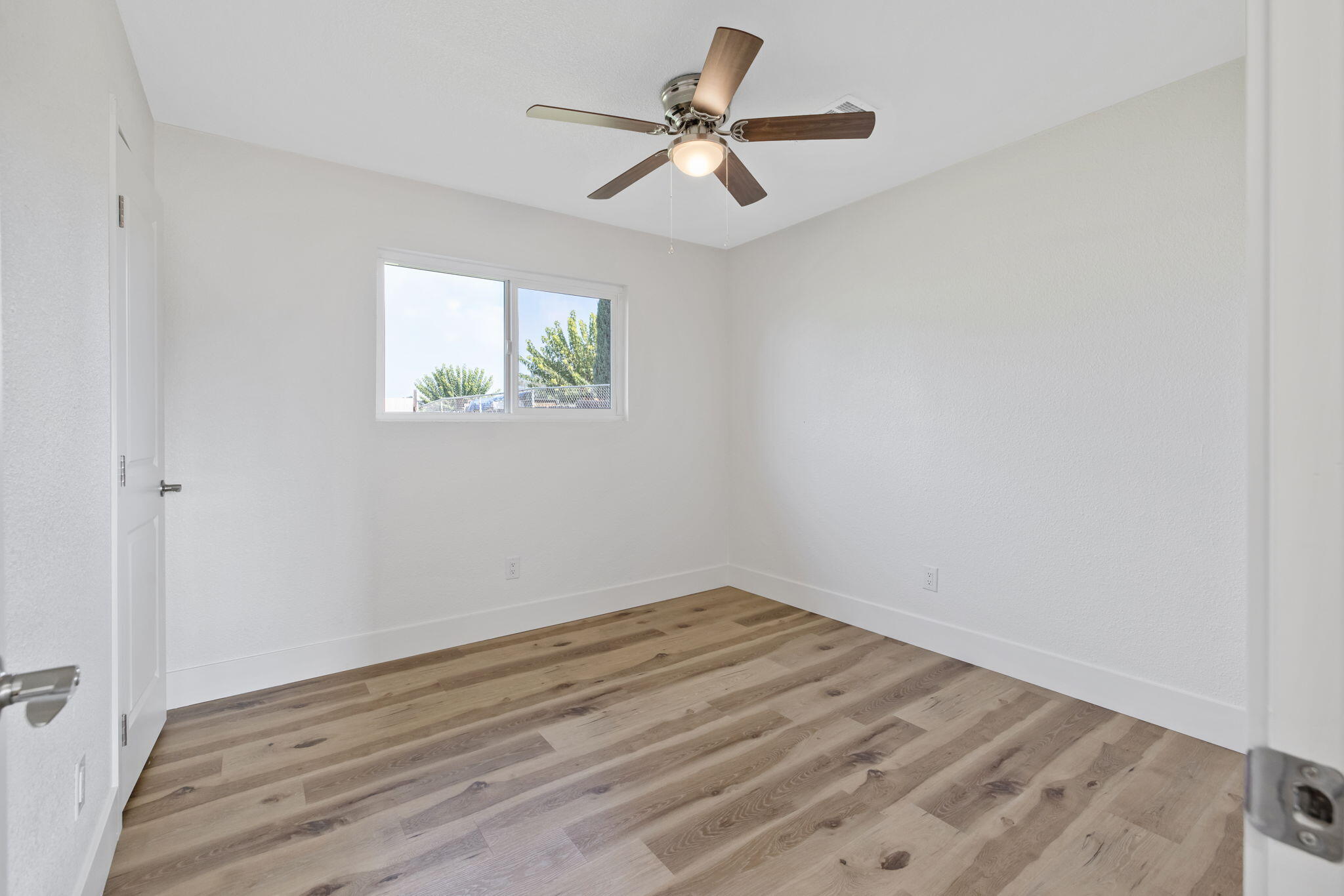 7122 Ave. 306, Visalia, CA 93291