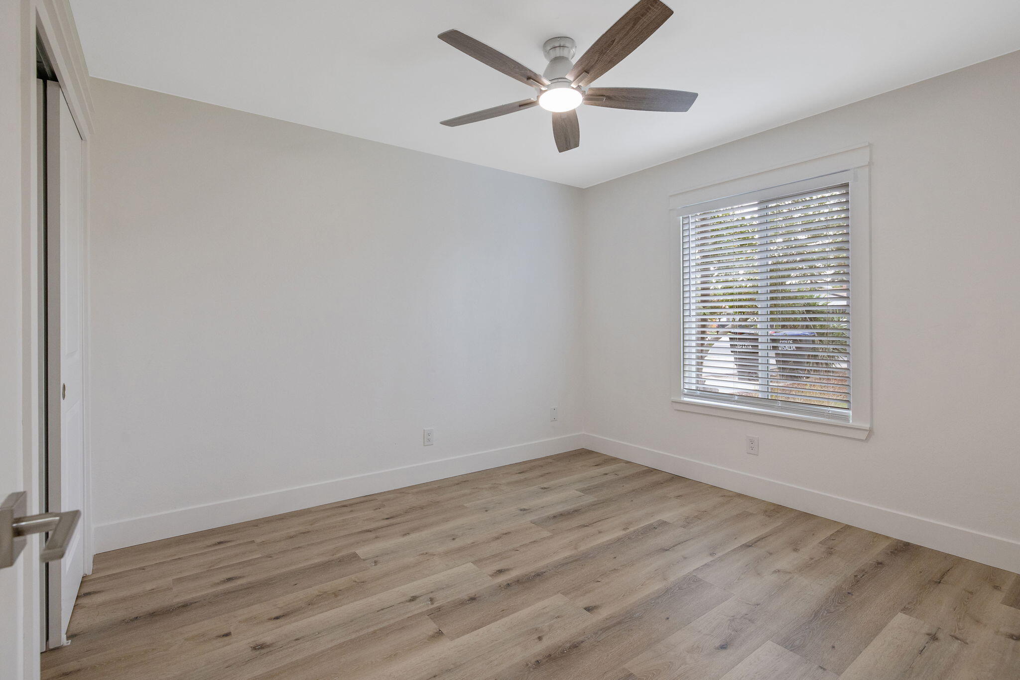 4024 W Howard Ave, Visalia, CA 93277