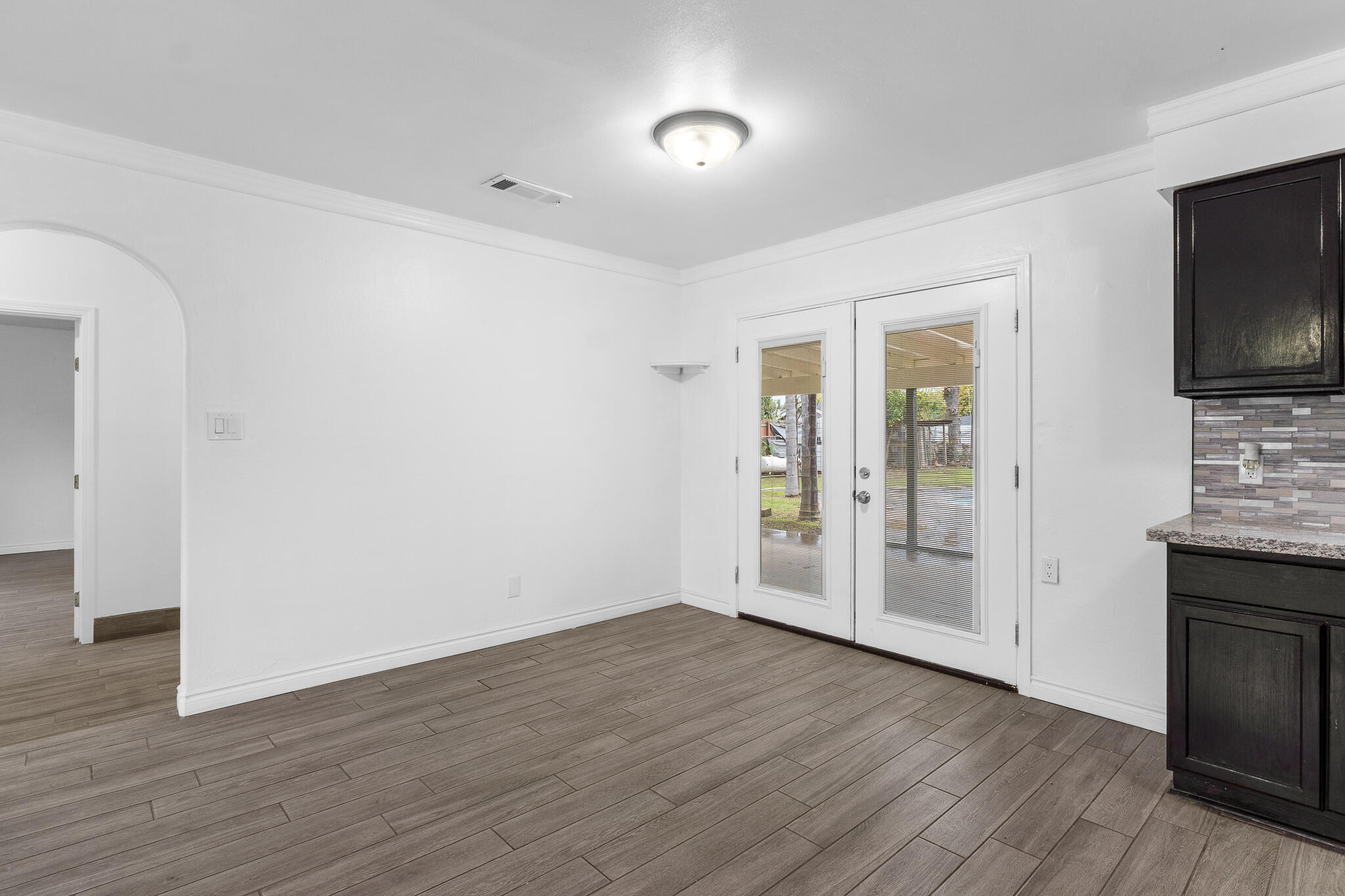 25681 Hypericum St, Visalia, CA 93292