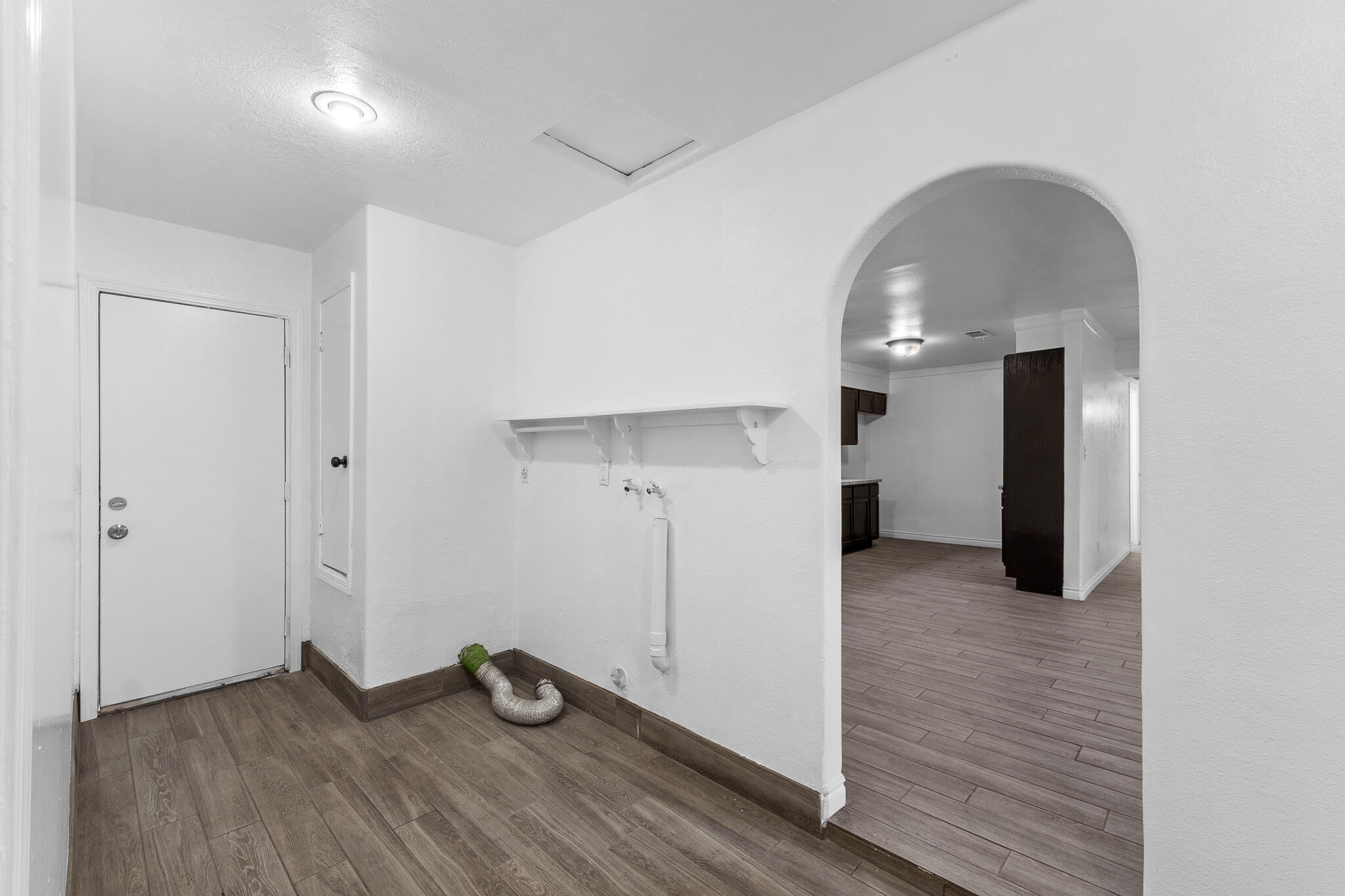 25681 Hypericum St, Visalia, CA 93292