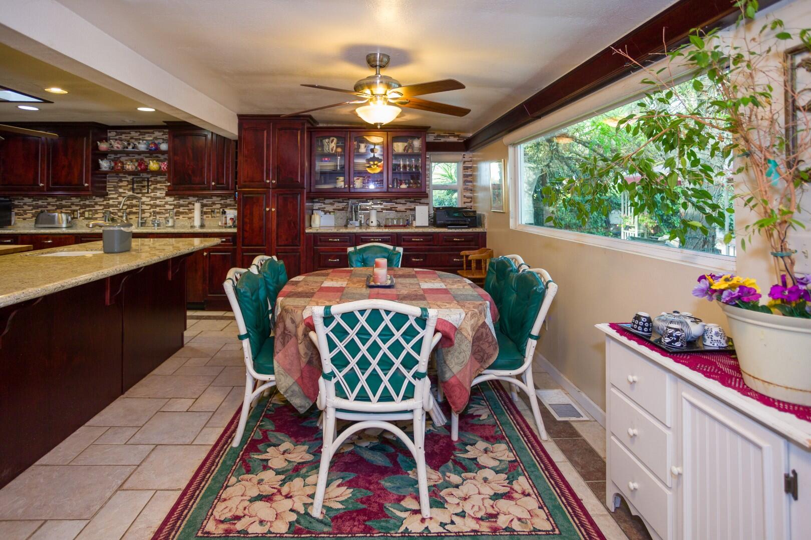 20210 Road 208, Lindsay, CA 93247