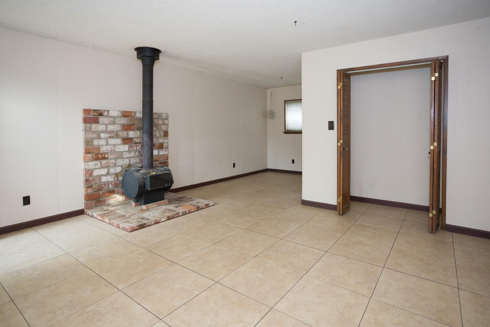 20210 Road 208, Lindsay, CA 93247