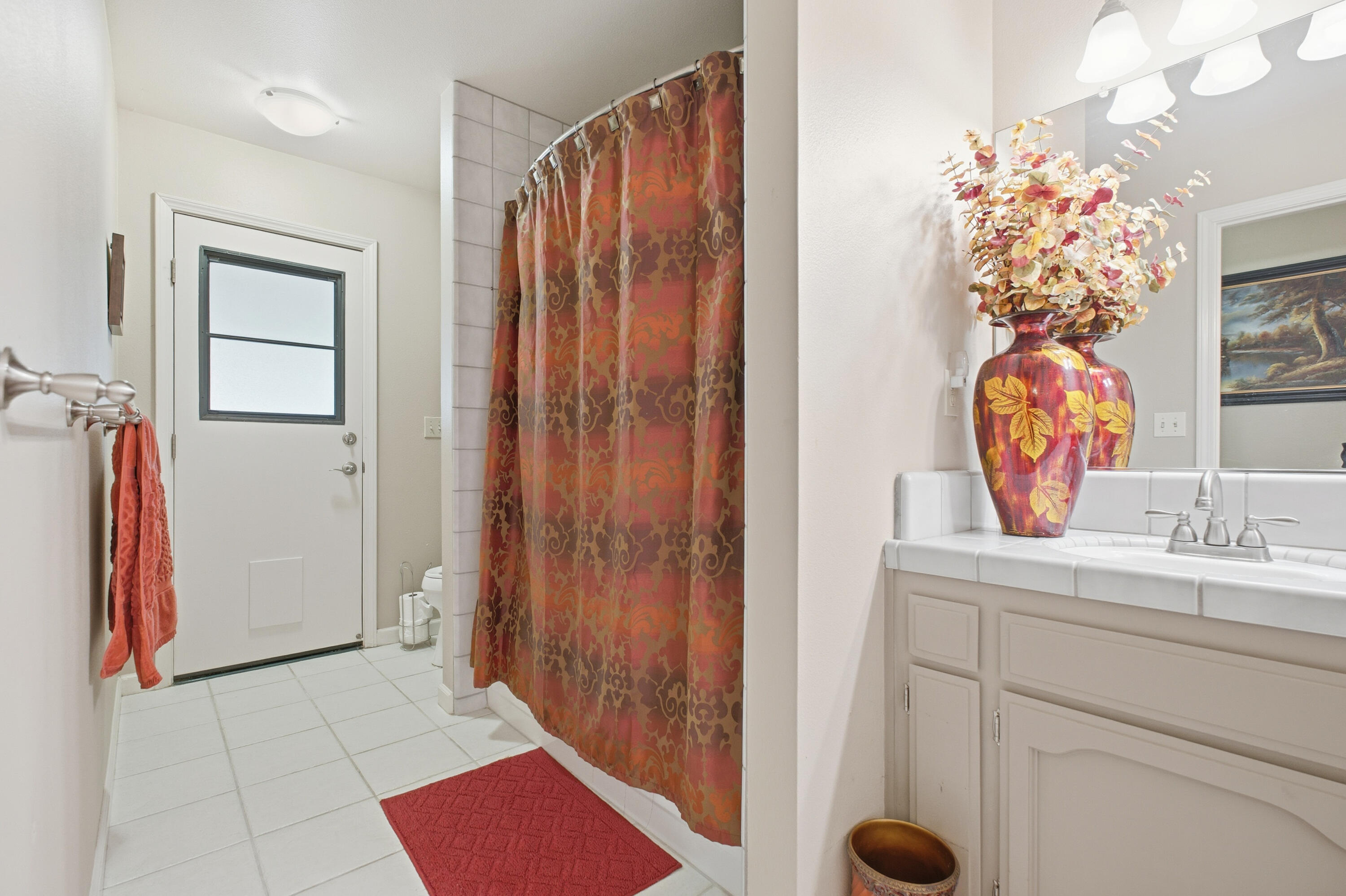 1123 E Cole Ave, Fresno, CA 93720