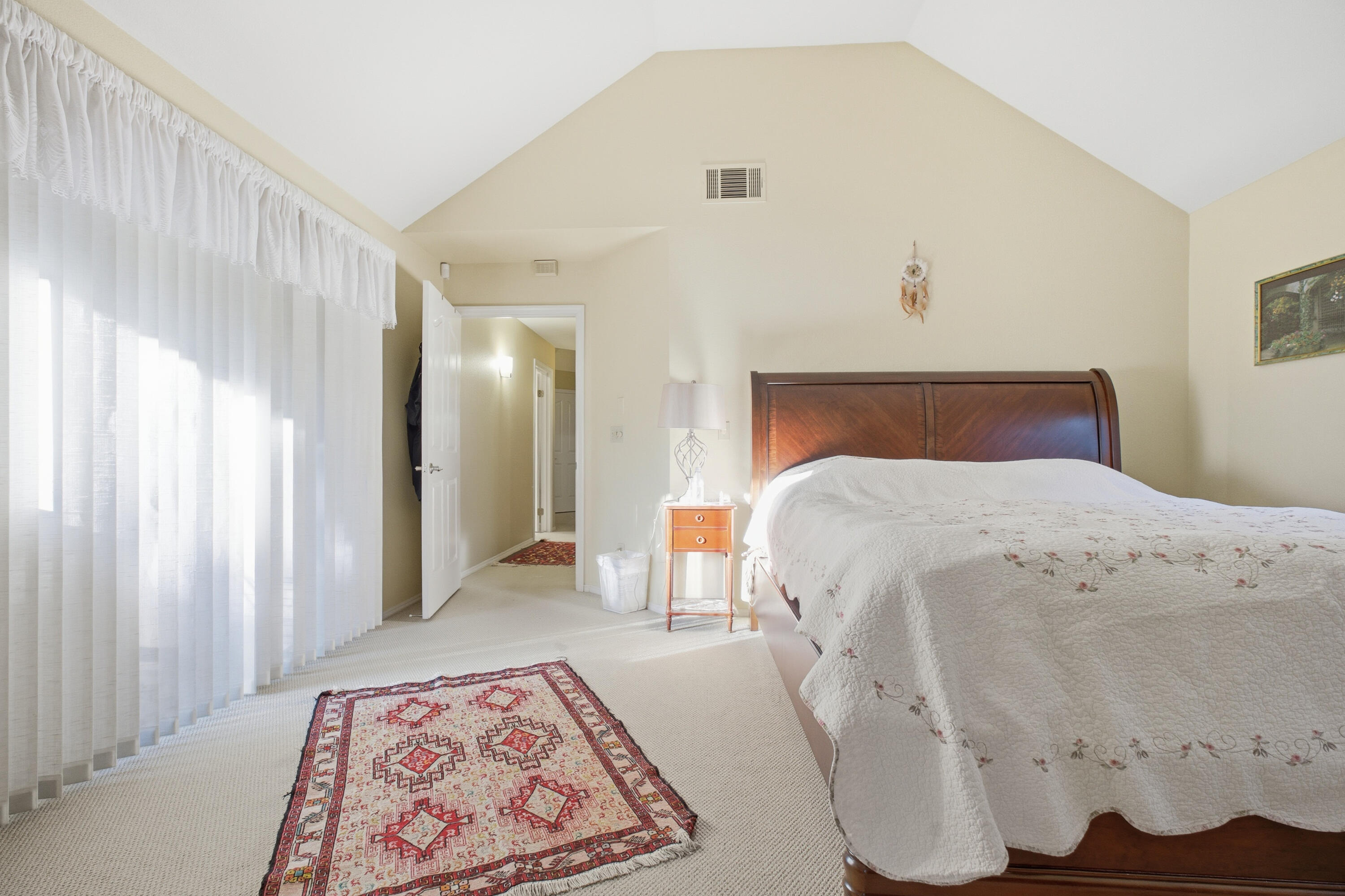 1123 E Cole Ave, Fresno, CA 93720