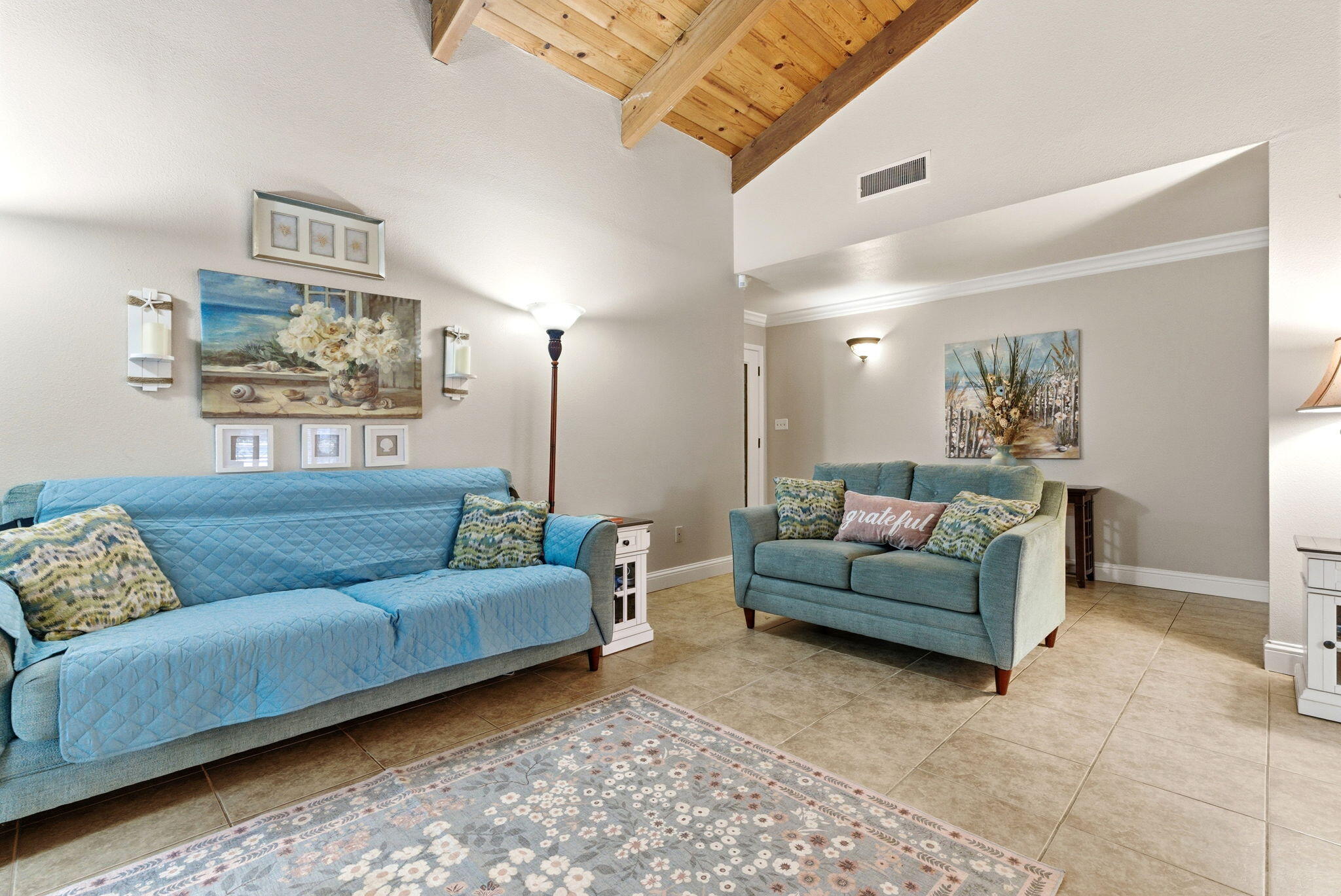 2544 W W Harter Ave, Visalia, CA 93277