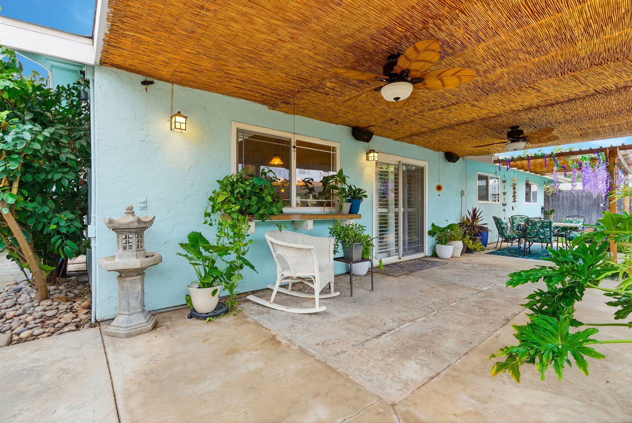 2544 W W Harter Ave, Visalia, CA 93277