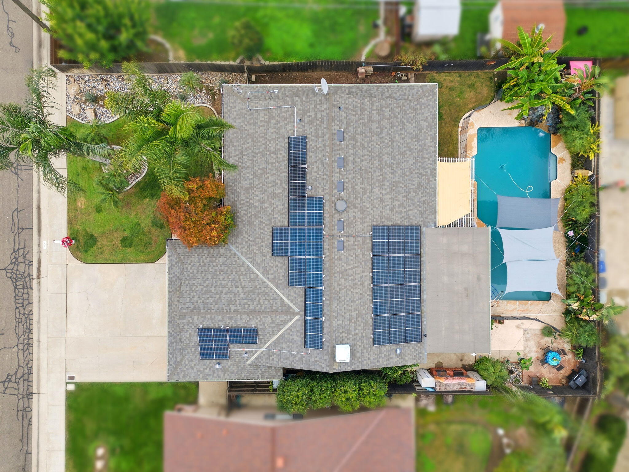 2544 W W Harter Ave, Visalia, CA 93277