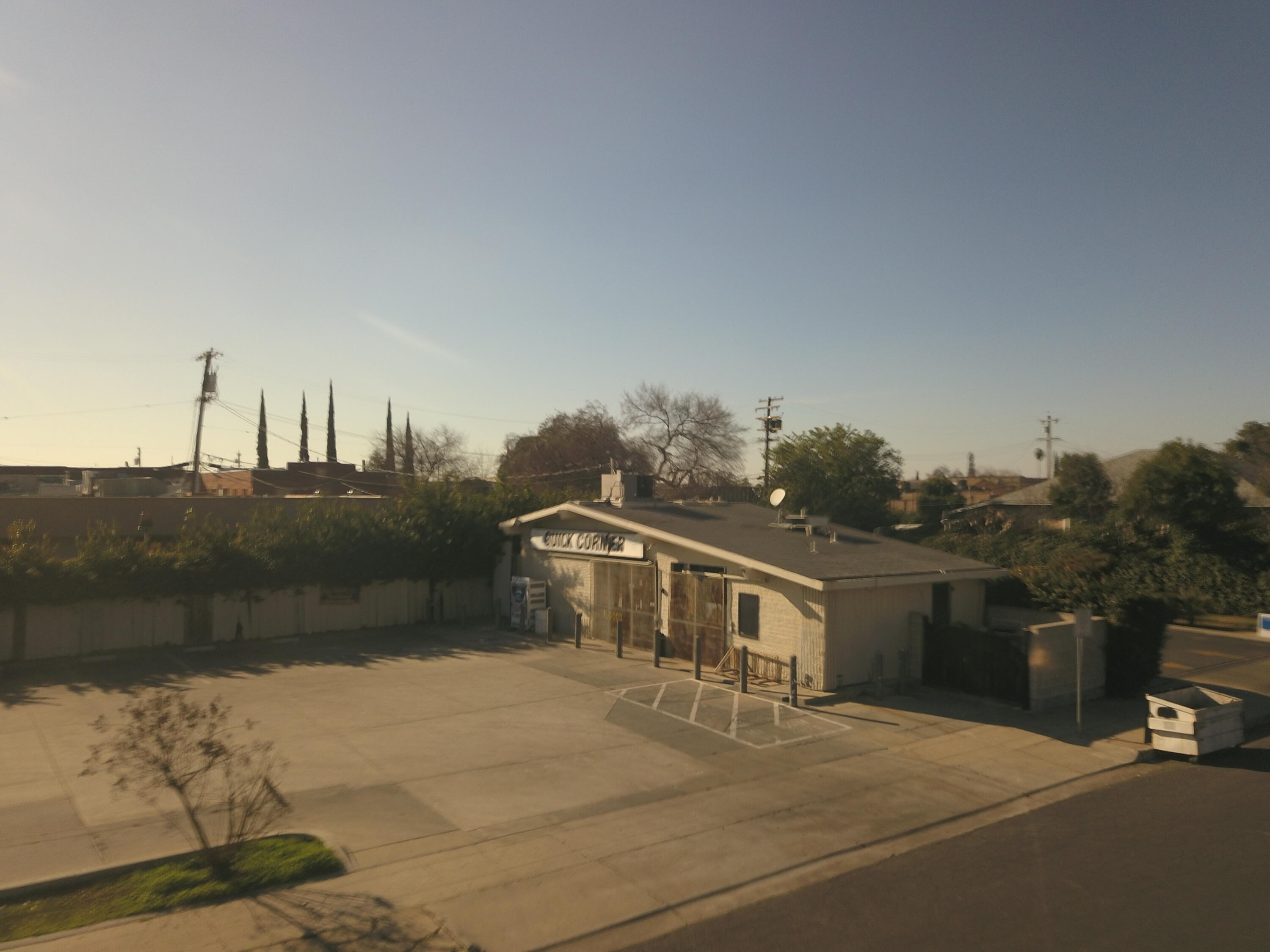 357 E Tulare St, Dinuba, CA 93618