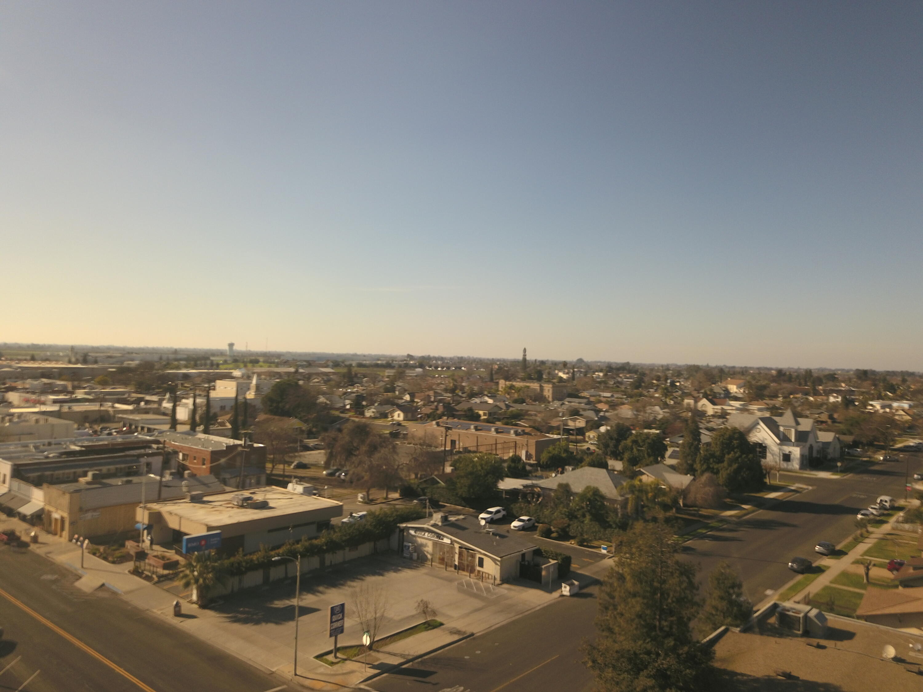 357 E Tulare St, Dinuba, CA 93618