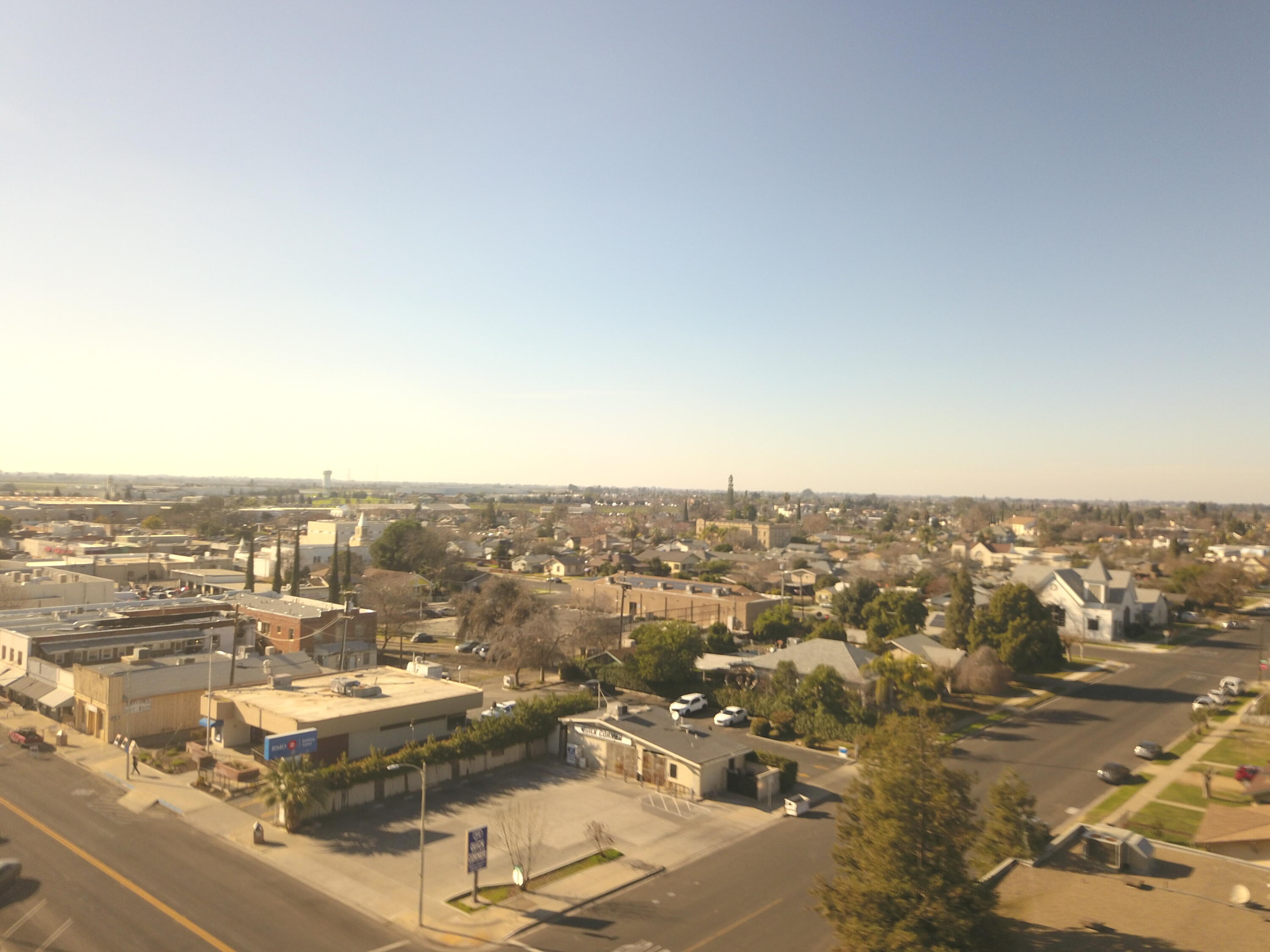 357 E Tulare St, Dinuba, CA 93618