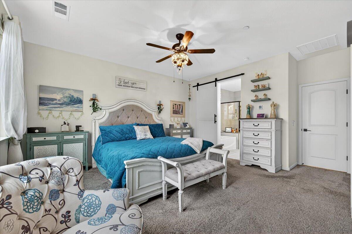 2241 E Monte Verde Ct, Visalia, CA 93292