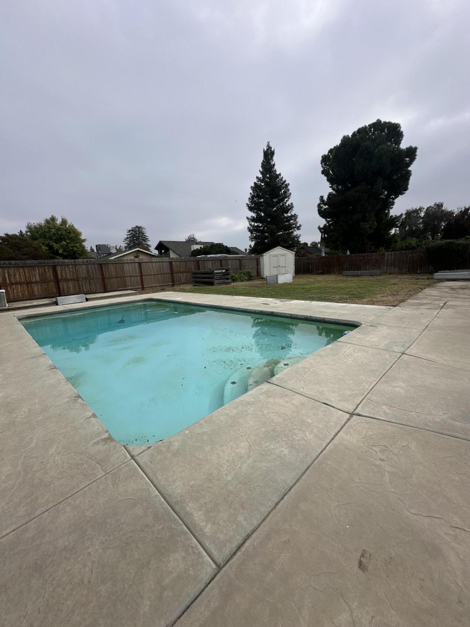 2312 S Divisadero St, Visalia, CA 93277