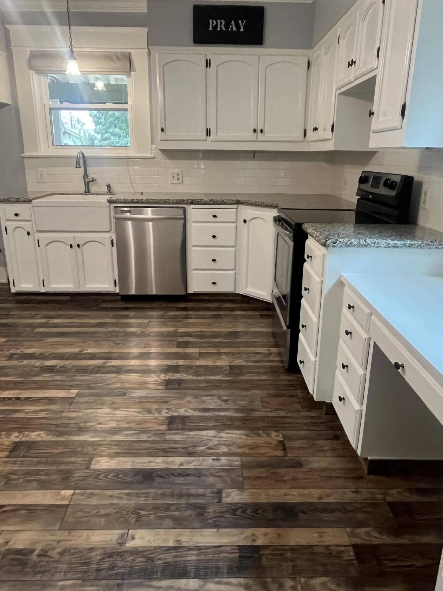 471 S Reed Ave, Reedley, CA 93654